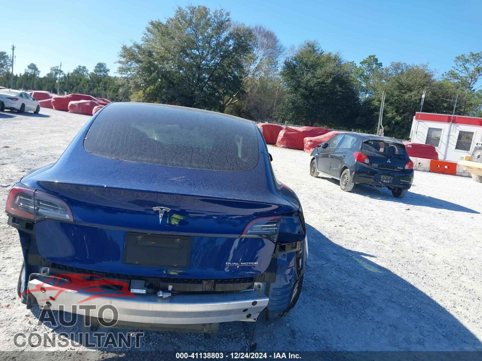 TESLA MODEL 3 2019 - 5YJ3E1EB2KF437372