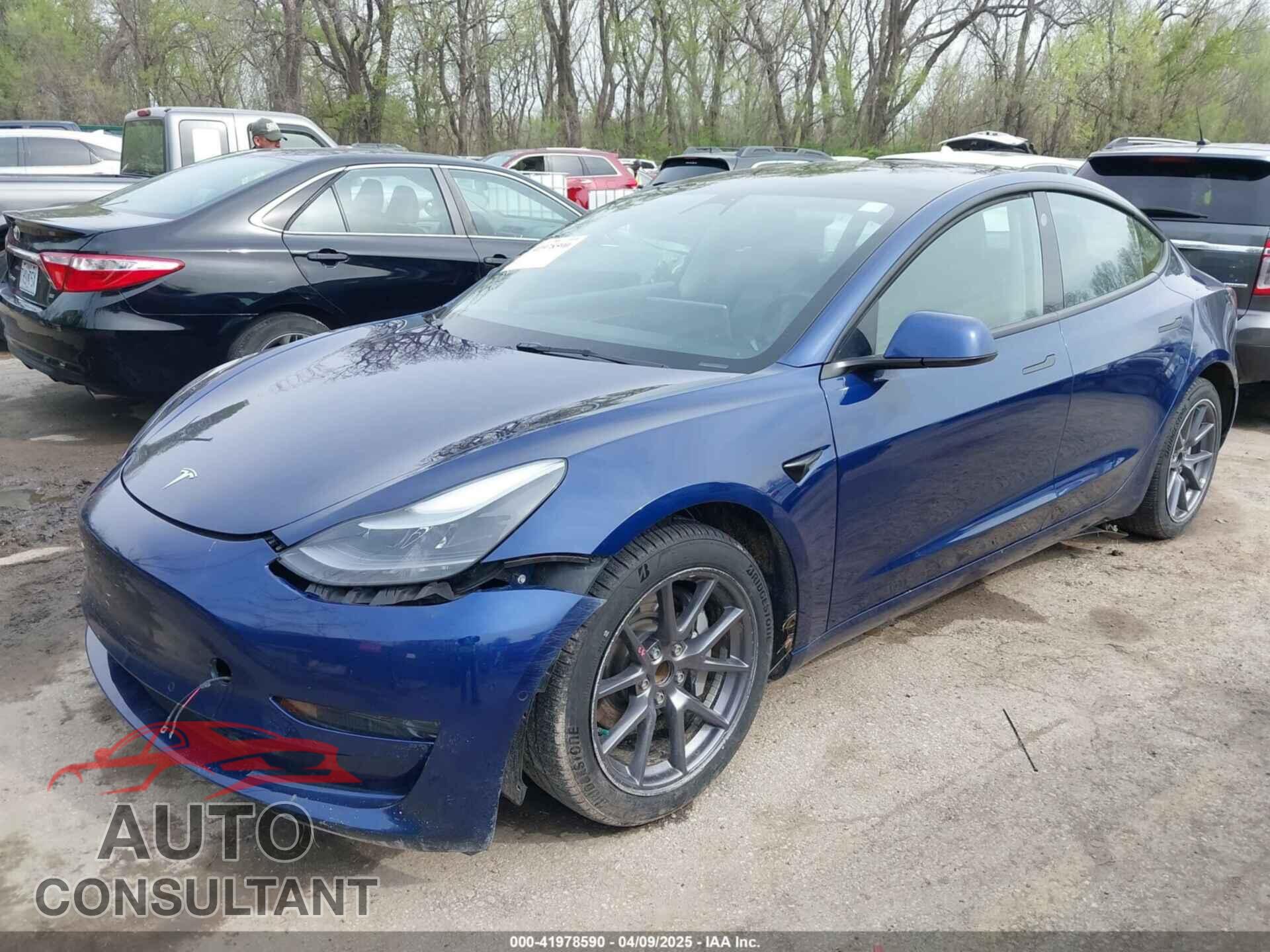 TESLA MODEL 3 2022 - 5YJ3E1EA9NF189357
