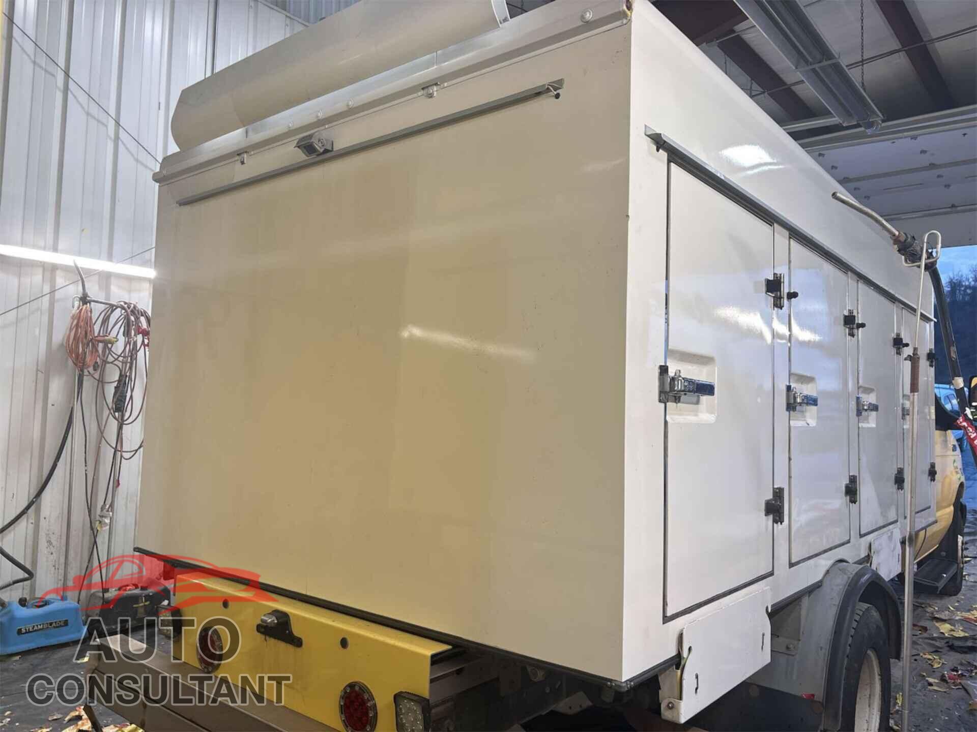 FORD ECONOLINE 2019 - 1FDXE4FSXKDC52281