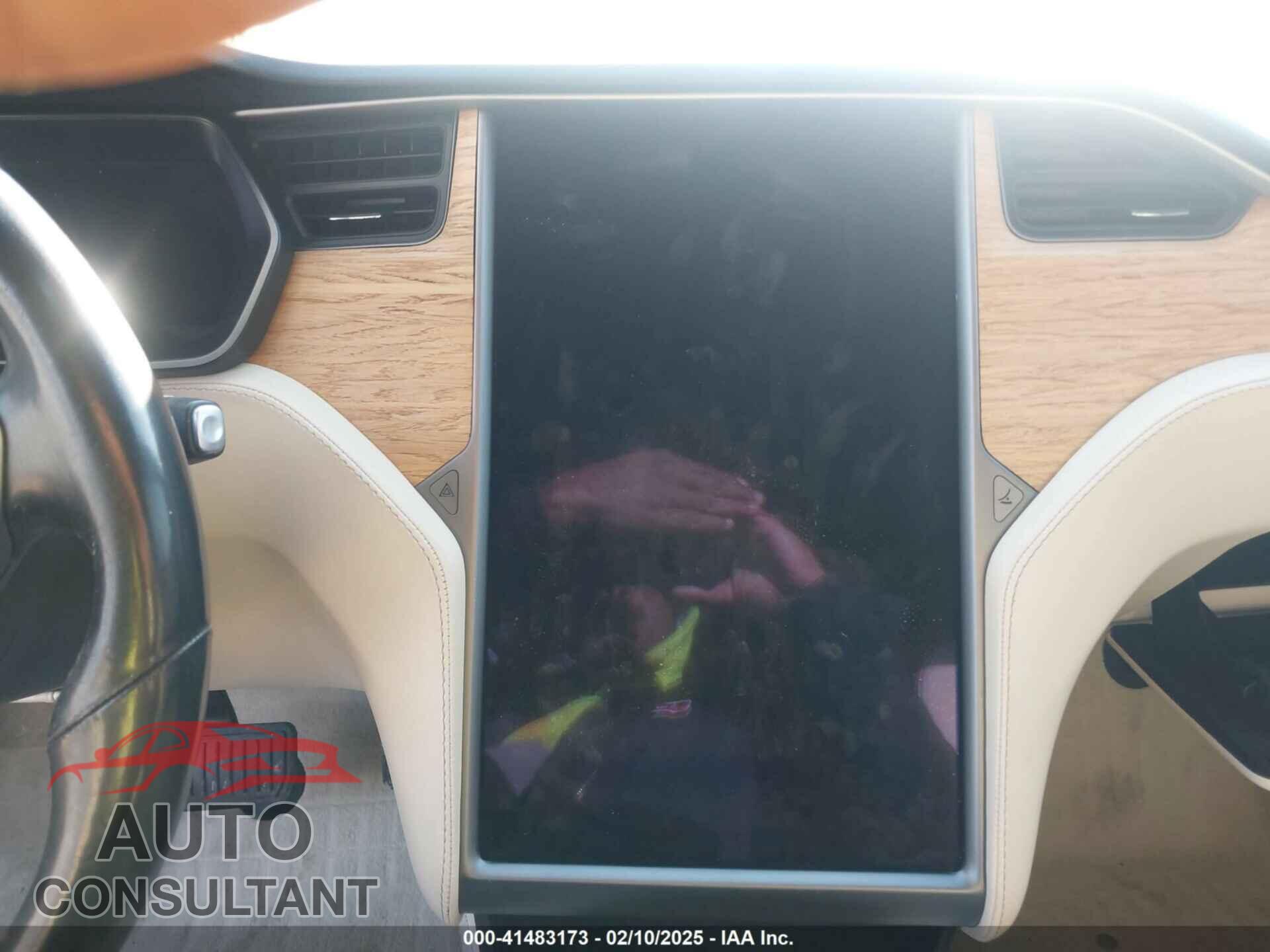 TESLA MODEL S 2019 - 5YJSA1E2XKF331744
