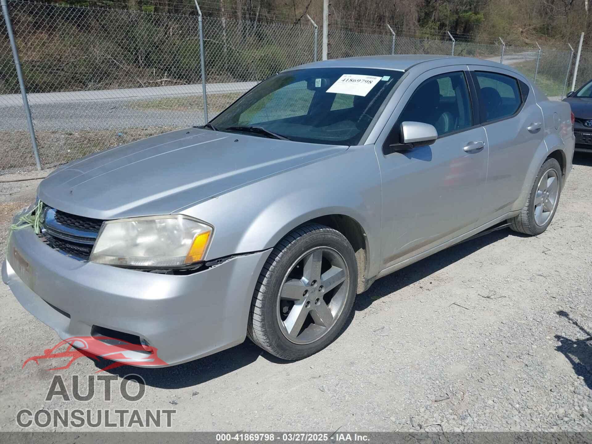 DODGE AVENGER 2011 - 1B3BD2FB5BN587238
