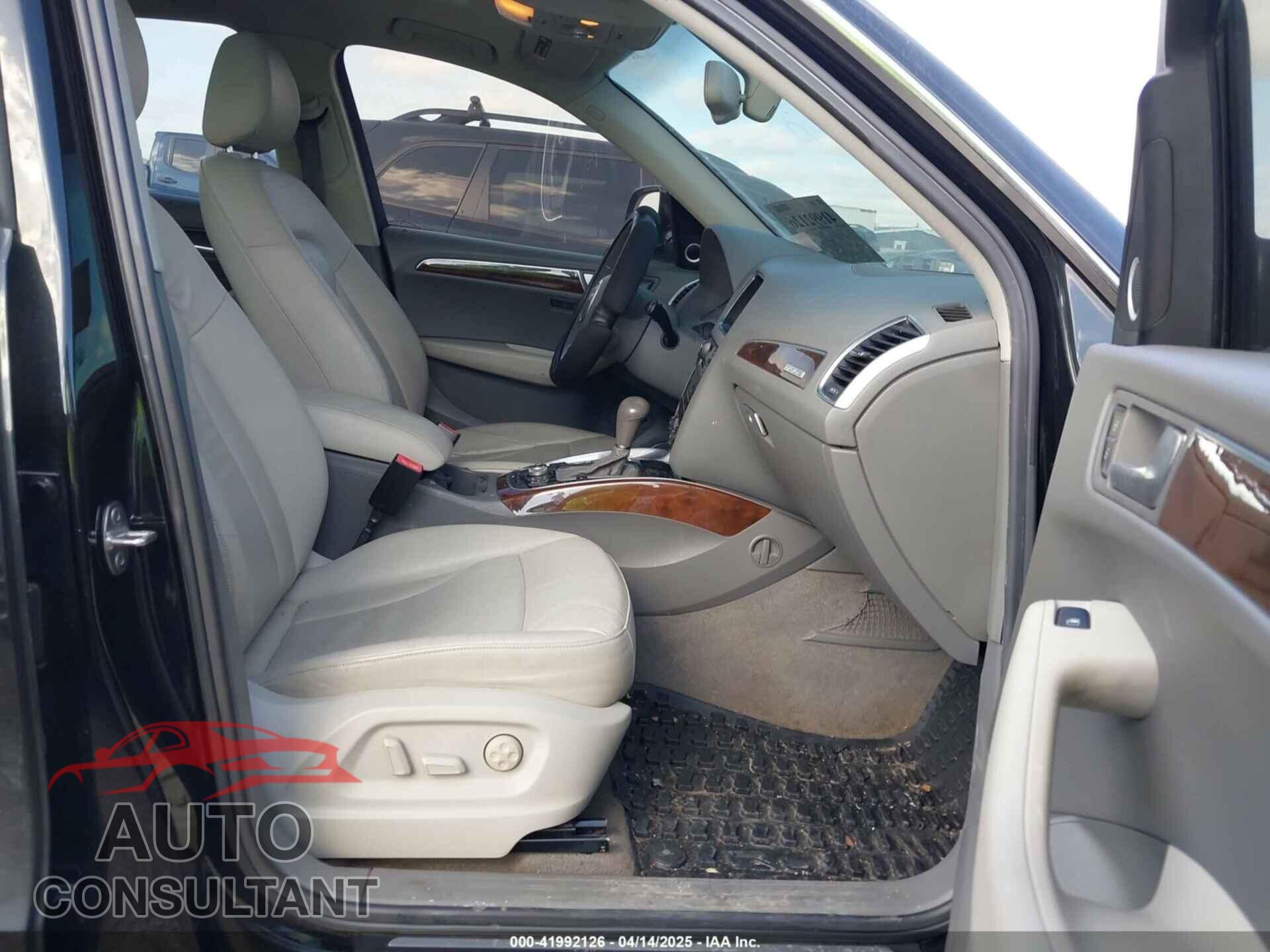 AUDI Q5 2012 - WA1DKAFP9CA092966
