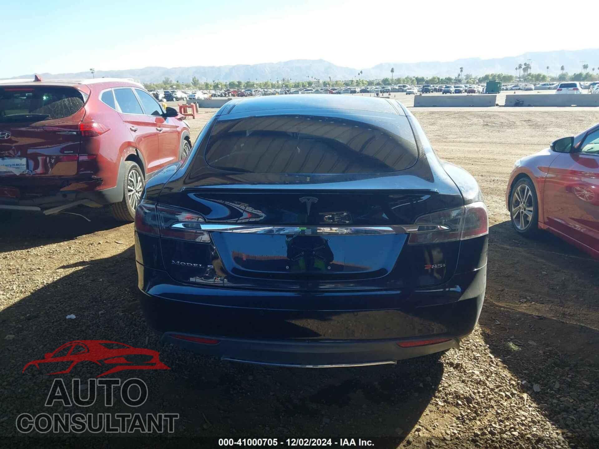TESLA MODEL S 2014 - 5YJSA1H13EFP45357