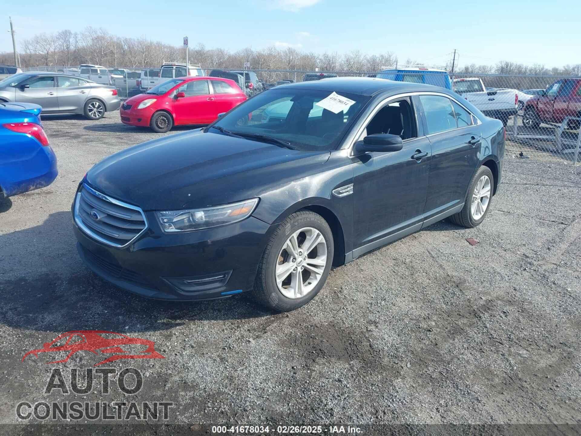 FORD TAURUS 2015 - 1FAHP2E82FG148102