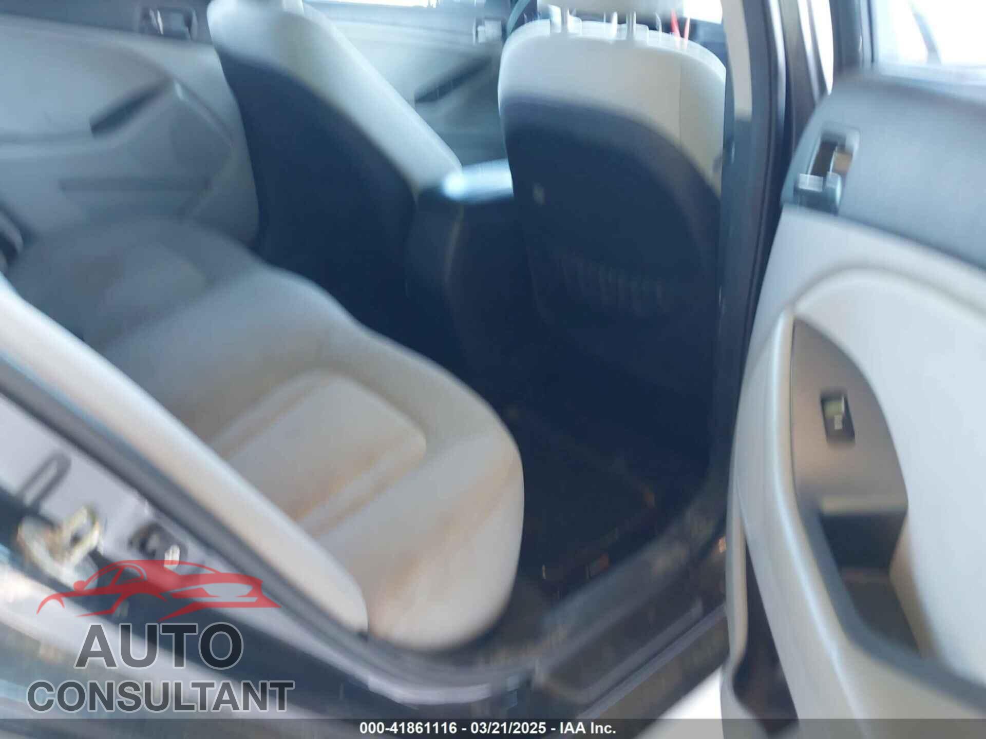 KIA OPTIMA 2011 - KNAGM4A77B5108771