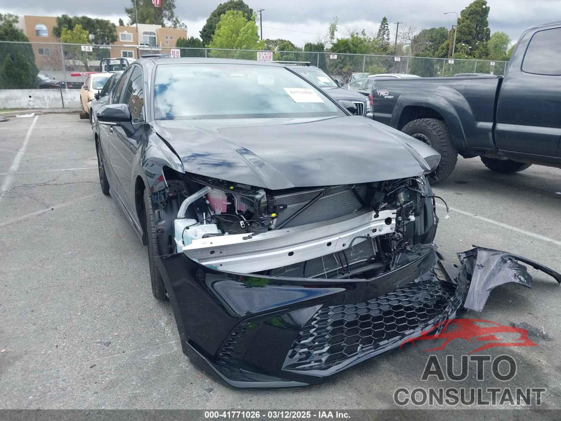 TOYOTA CAMRY 2025 - 4T1DAACK2SU561034