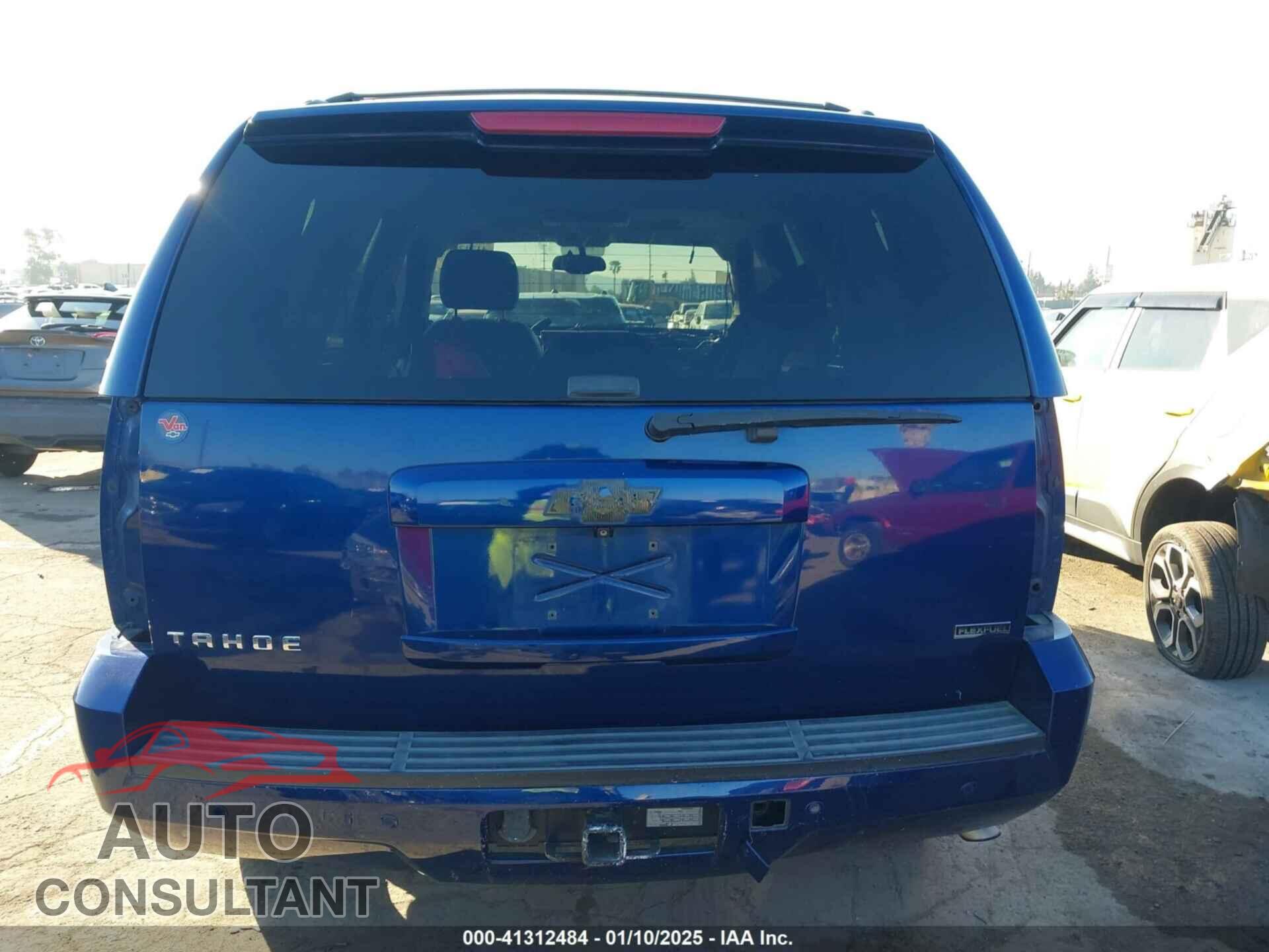 CHEVROLET TAHOE 2012 - 1GNSCBE02CR242591