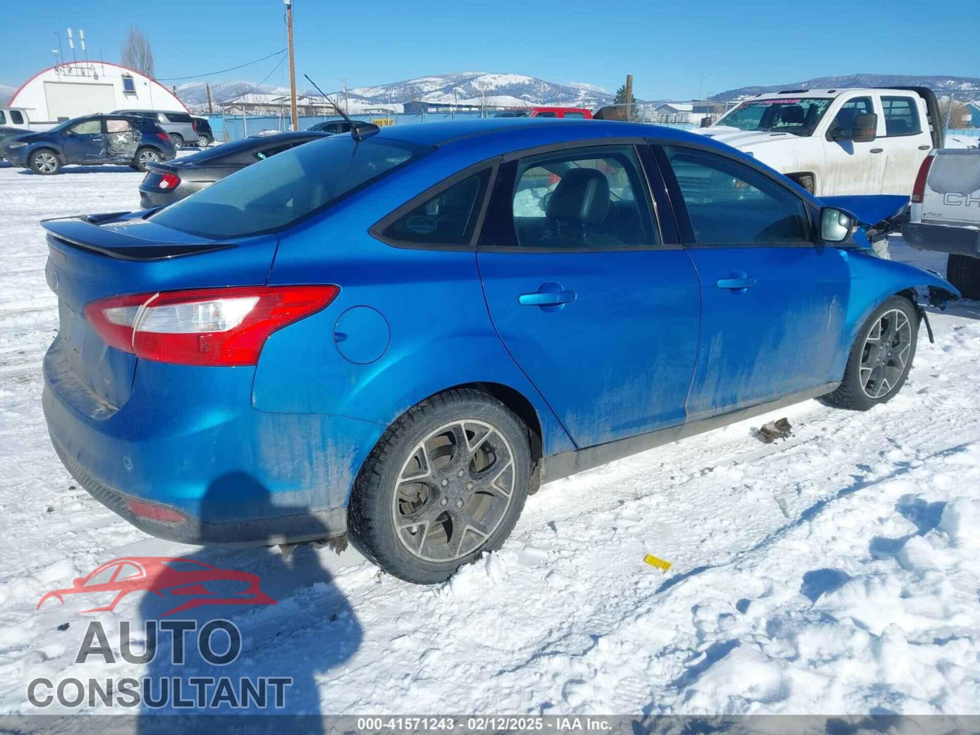 FORD FOCUS 2014 - 1FADP3F24EL421528