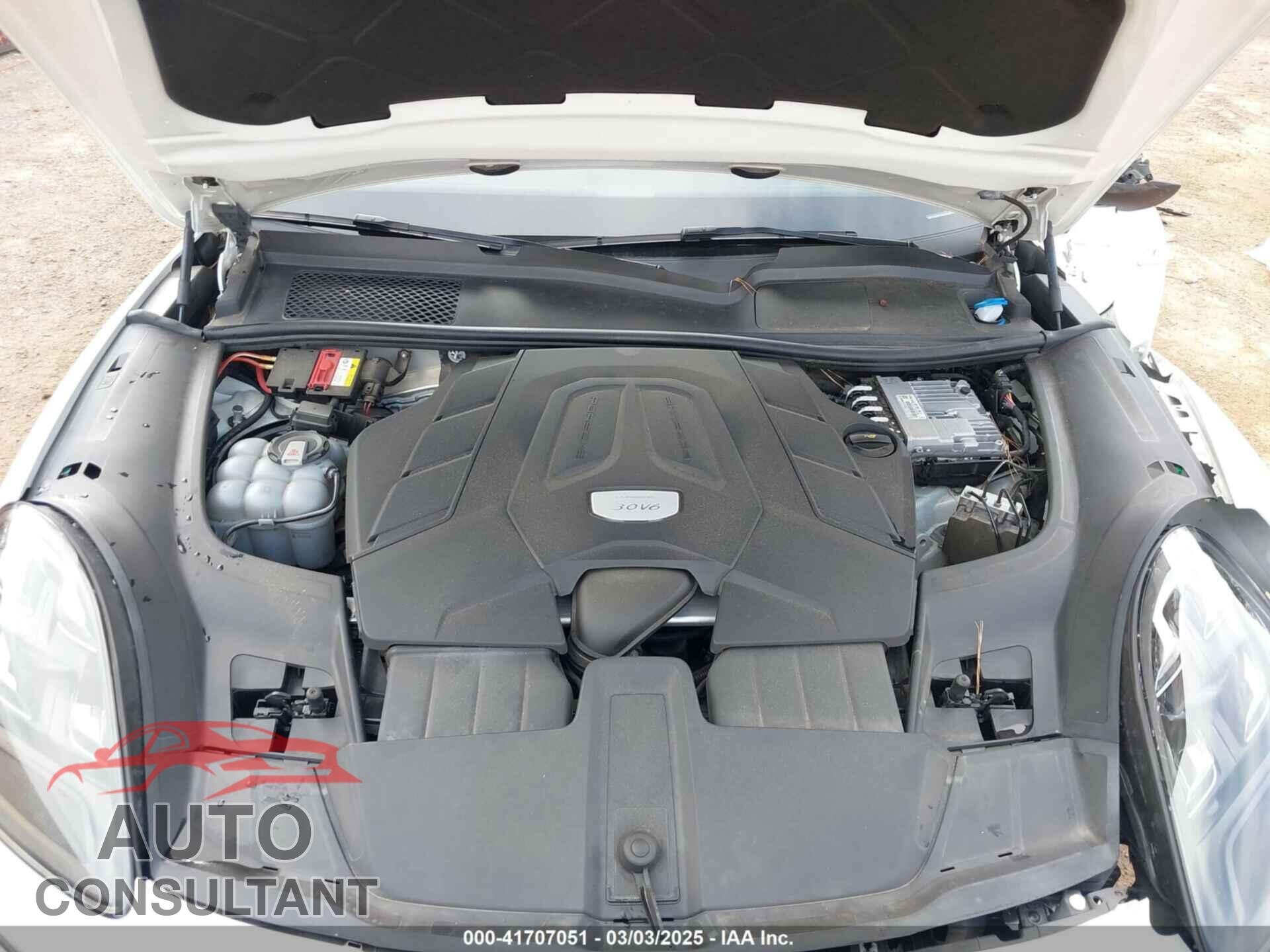 PORSCHE CAYENNE 2019 - WP1AA2AY7KDA13873