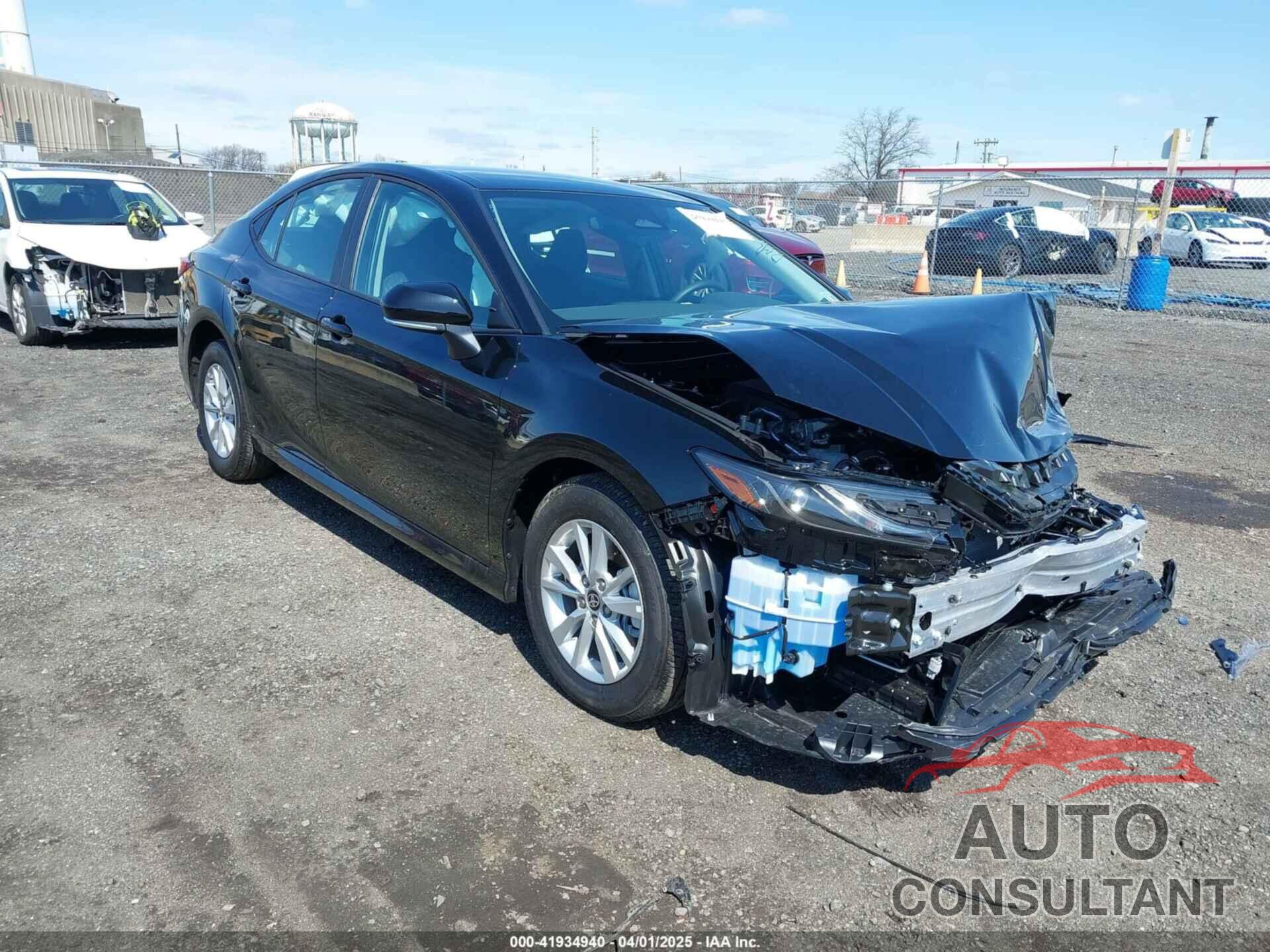 TOYOTA CAMRY 2025 - 4T1DAACK5SU581231