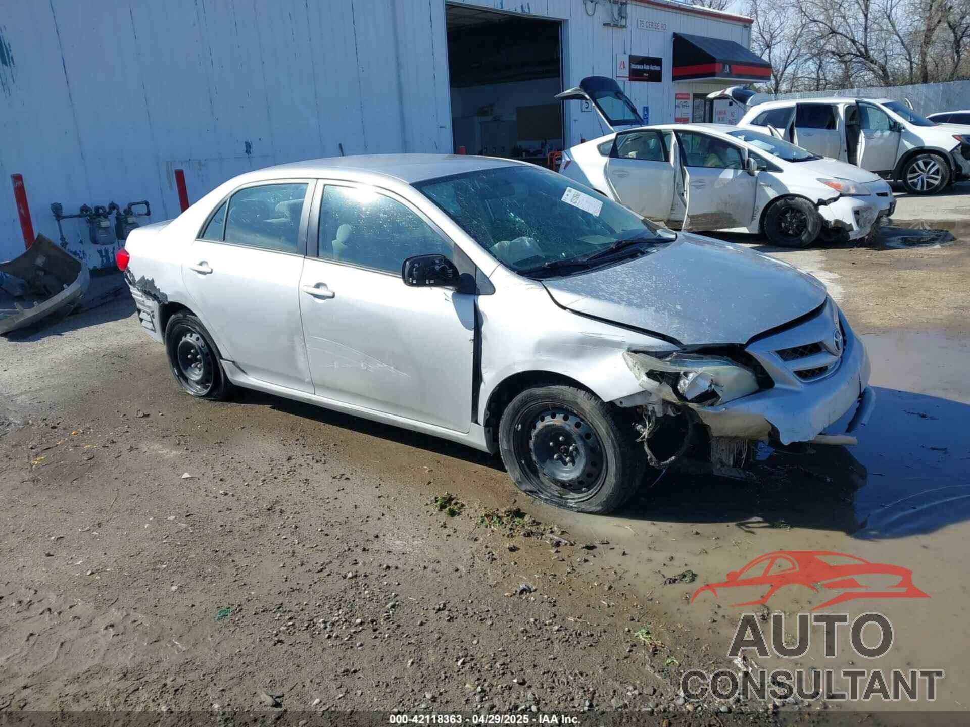 TOYOTA COROLLA 2012 - 2T1BU4EE1CC867684