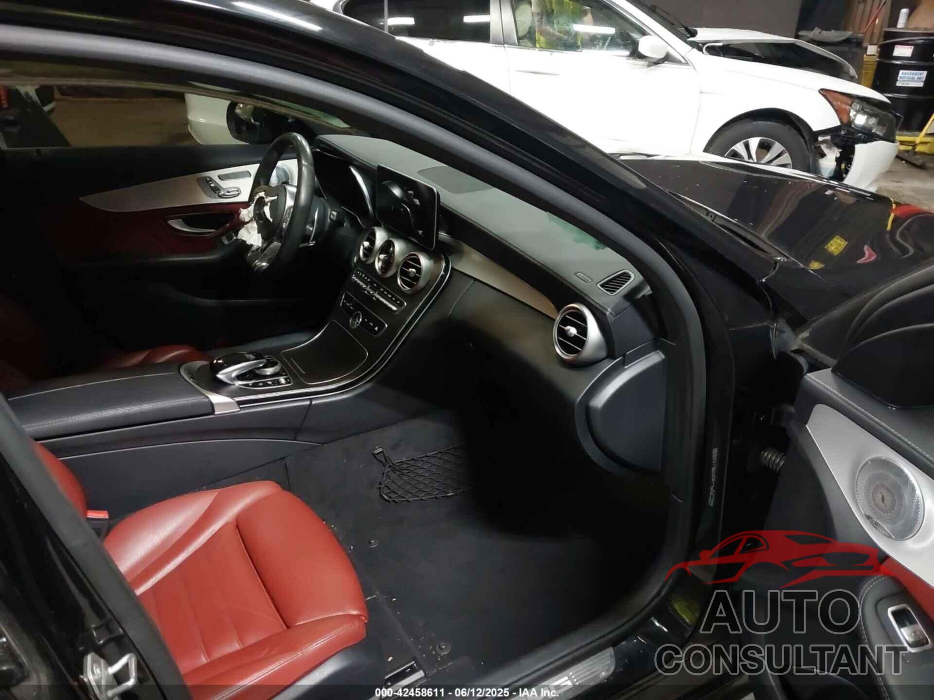 MERCEDES-BENZ AMG C 43 2020 - W1KWF6EB1LR574604