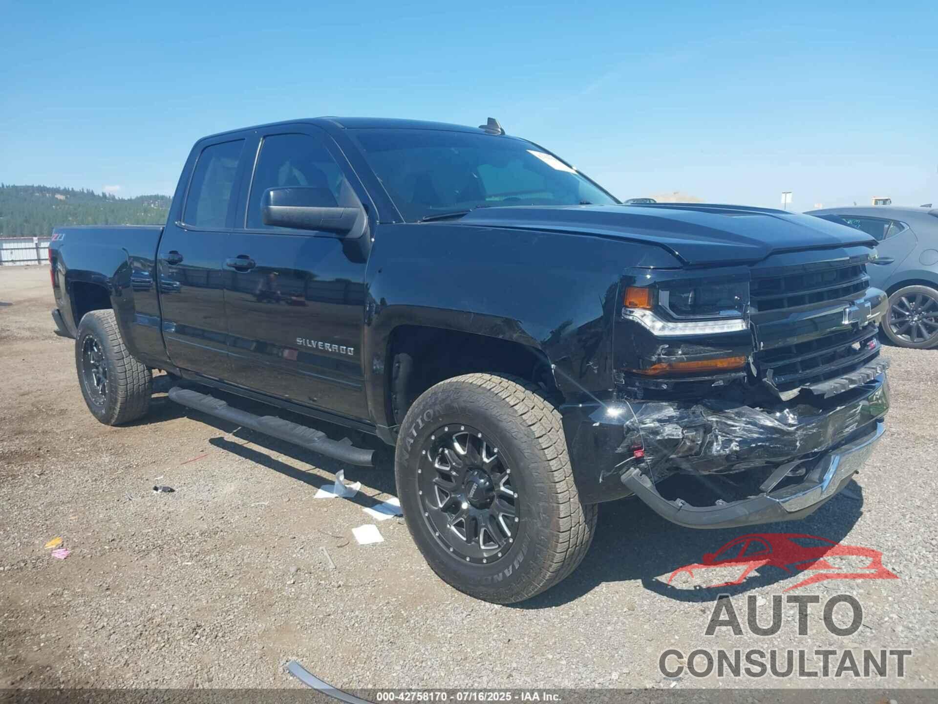 CHEVROLET SILVERADO 1500 2018 - 2GCVKREC7J1104630