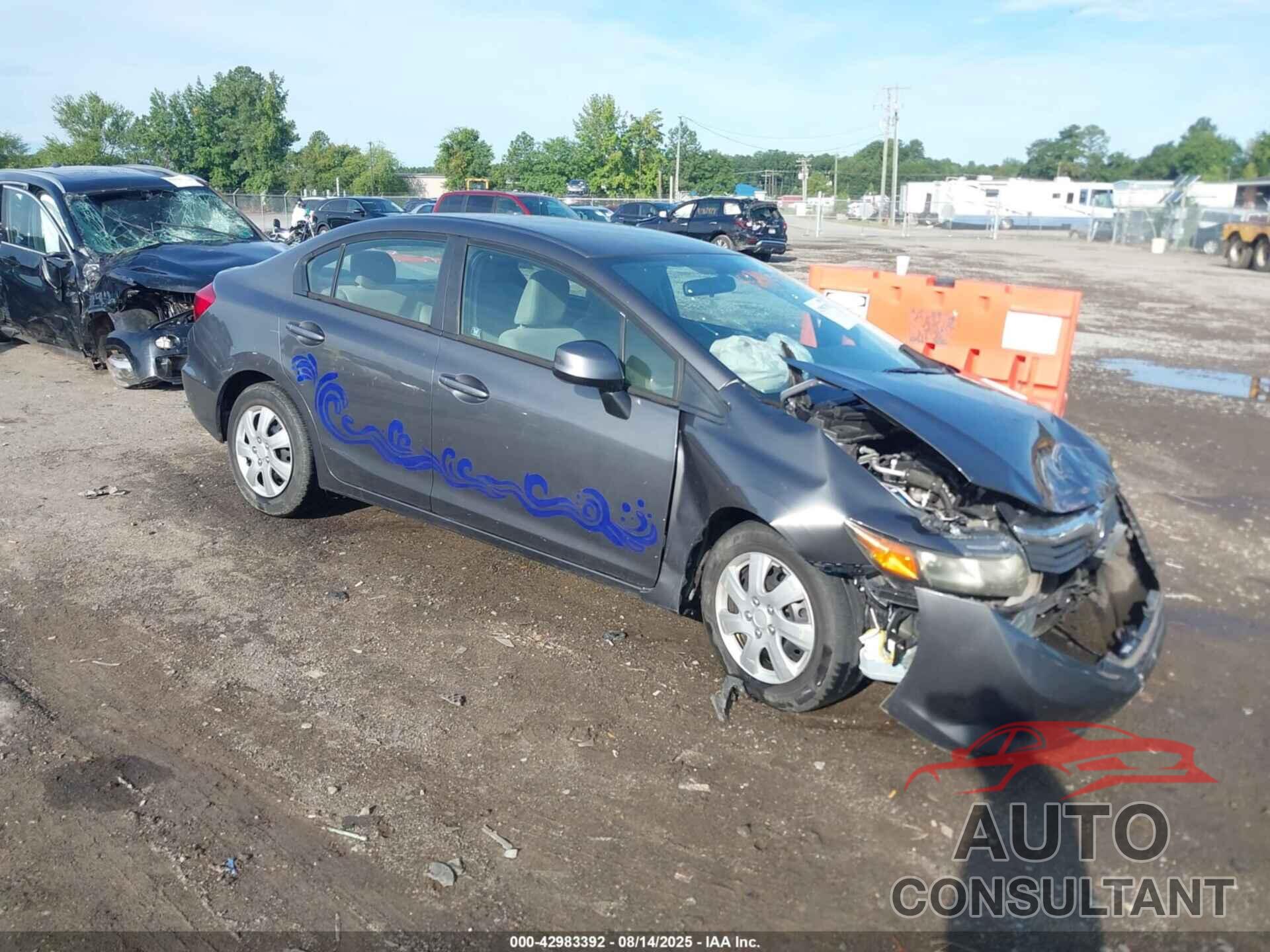 HONDA CIVIC 2012 - 2HGFB2F55CH596789