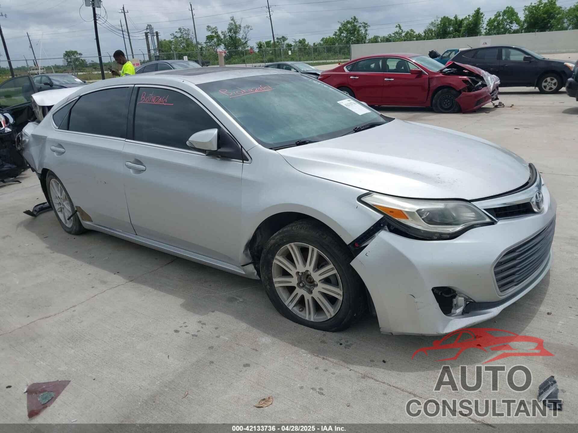 TOYOTA AVALON 2013 - 4T1BK1EB2DU018819