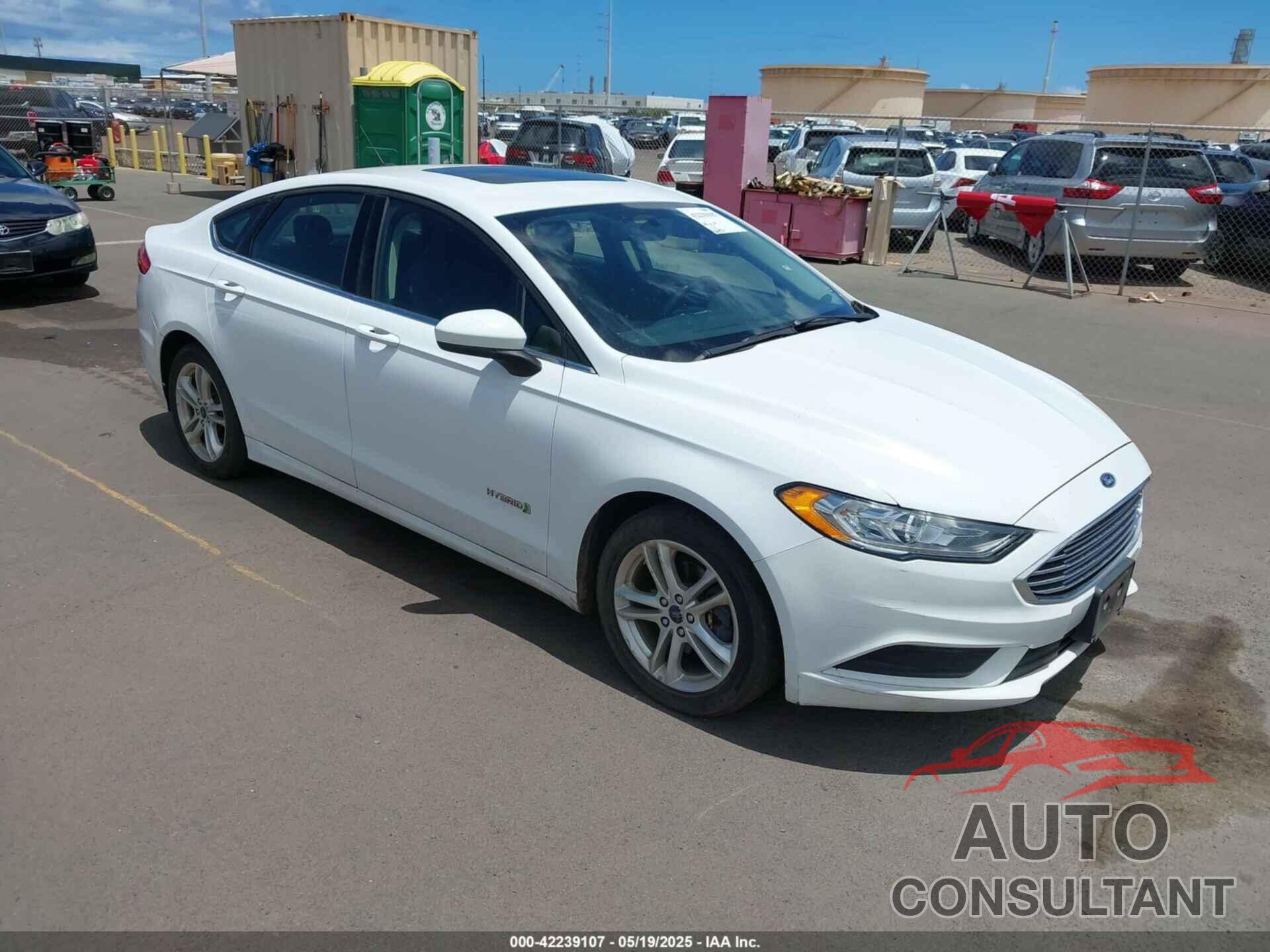 FORD FUSION HYBRID 2018 - 3FA6P0LU8JR151339