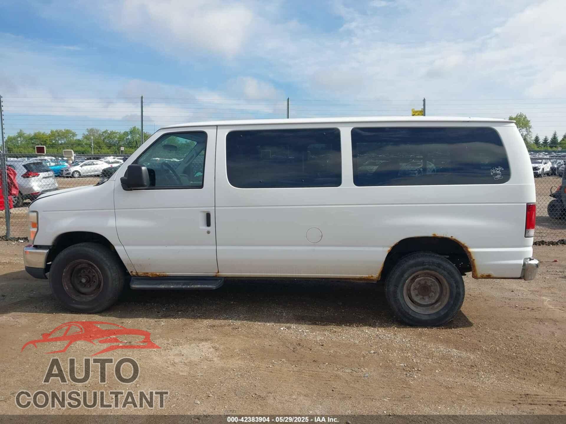 FORD E-350 SUPER DUTY 2010 - 1FBNE3BL6ADA30909