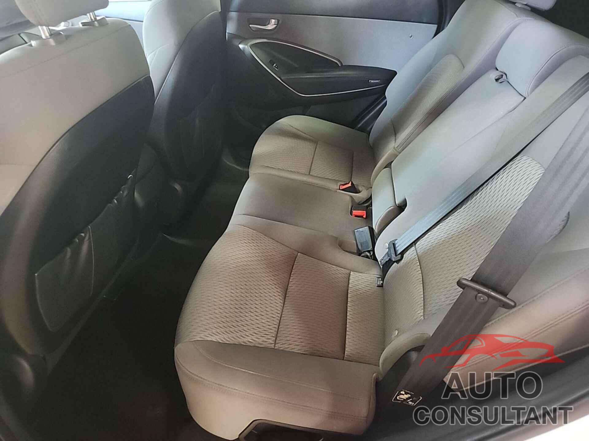 HYUNDAI SANTA FE SPORT 2018 - 5XYZTDLB7JG569524