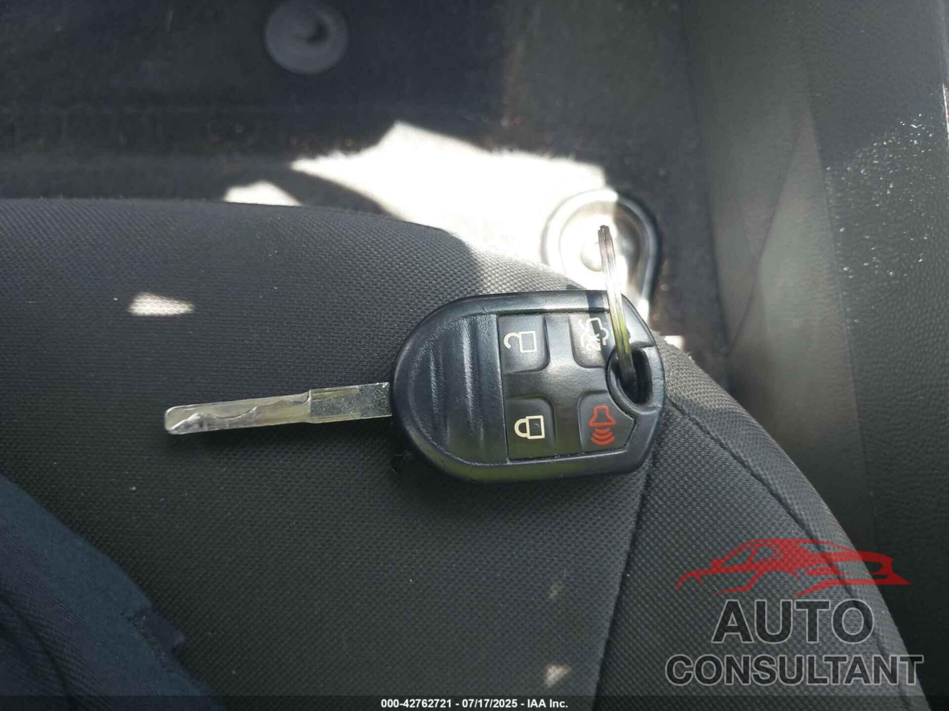 FORD FIESTA 2017 - 3FADP4BJ3HM161855