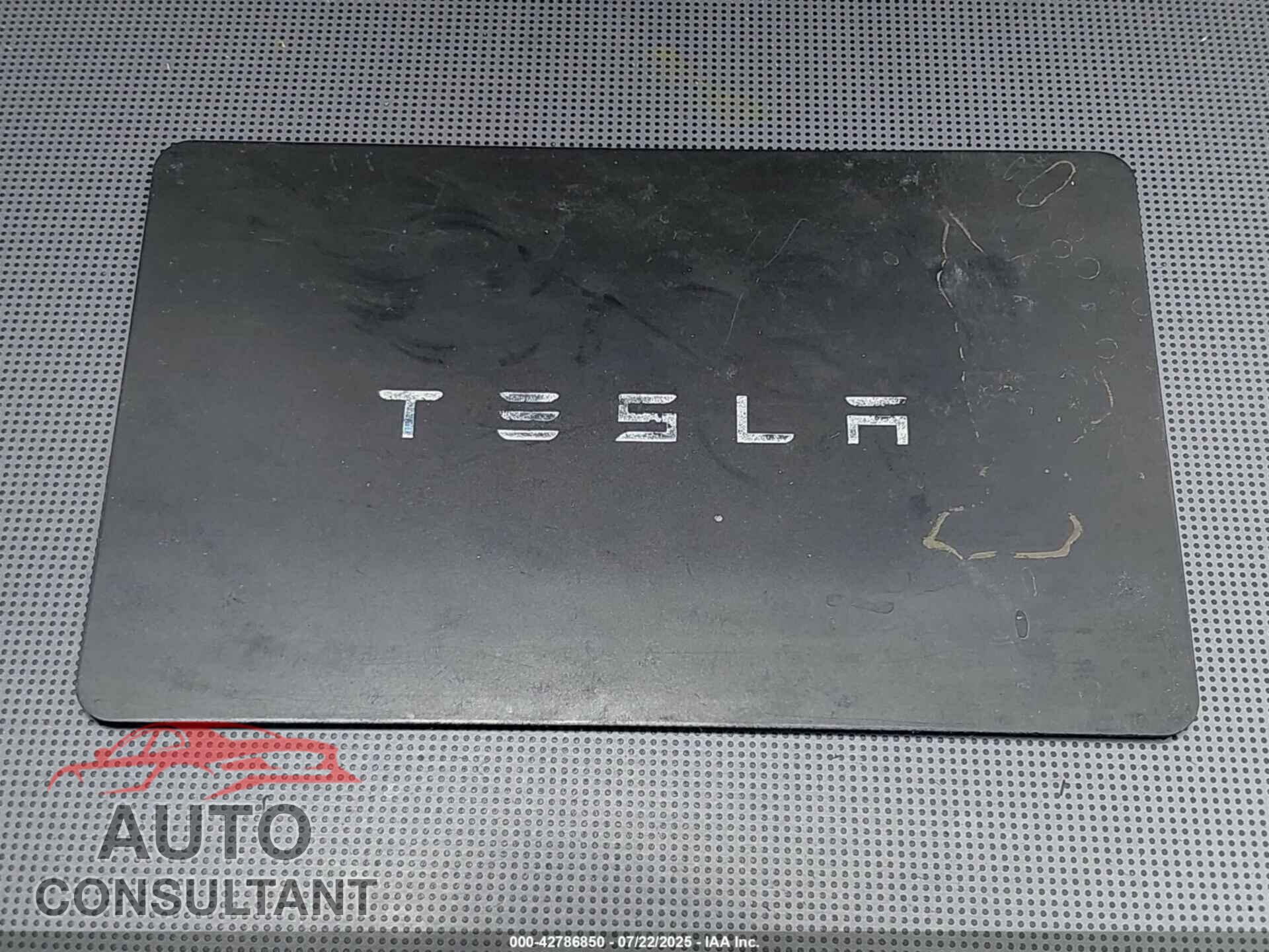 TESLA MODEL 3 2024 - 5YJ3E1EA7RF835209