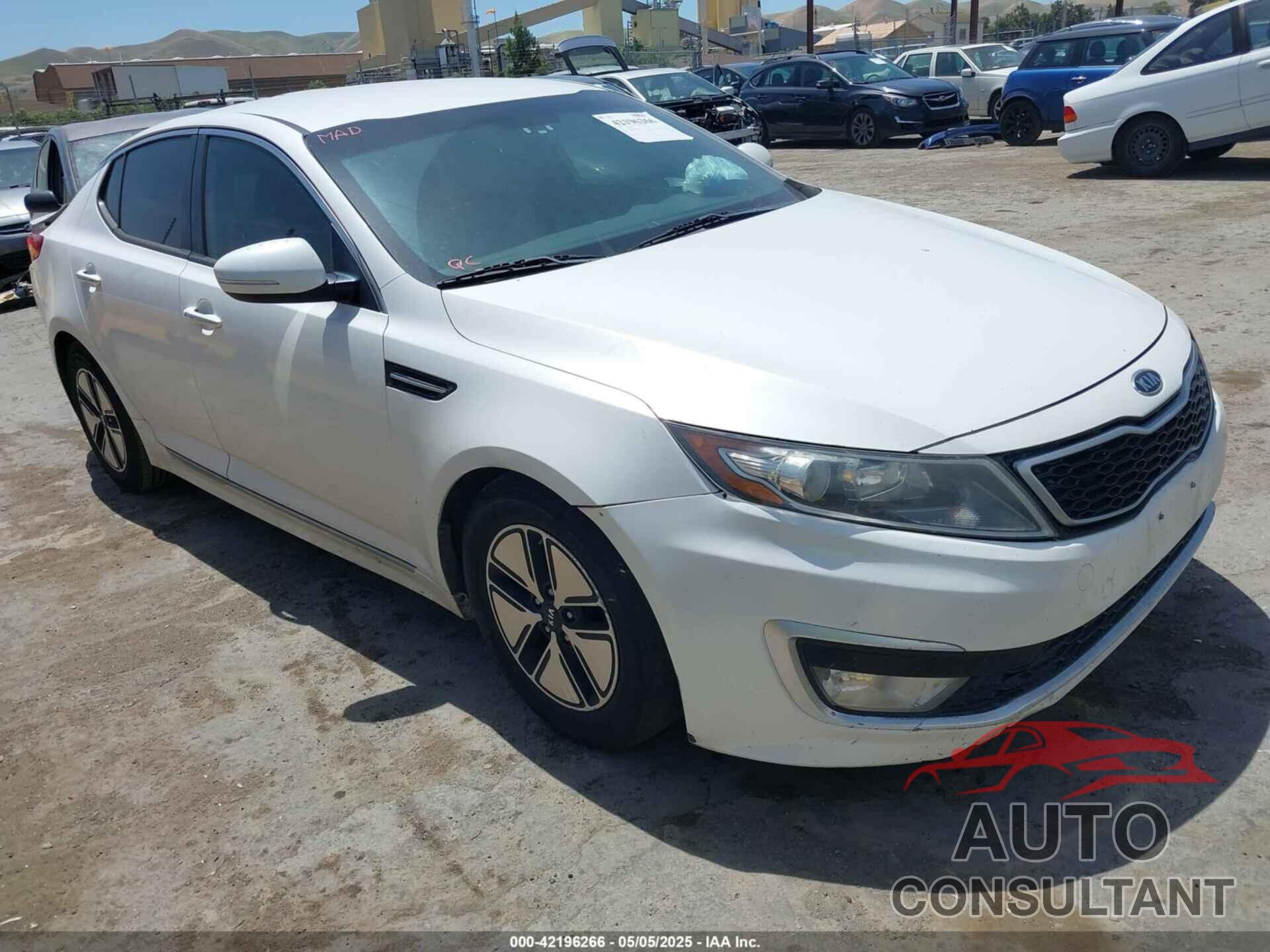 KIA OPTIMA HYBRID 2011 - KNAGM4AD2B5006784