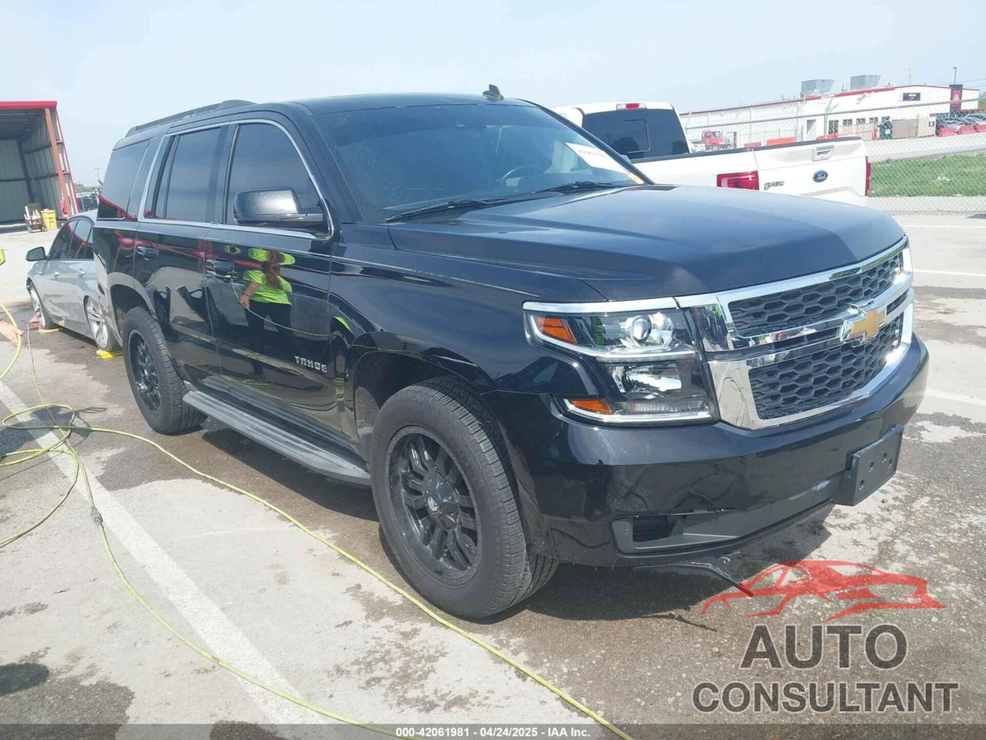 CHEVROLET TAHOE 2015 - 1GNSKBKCXFR218867
