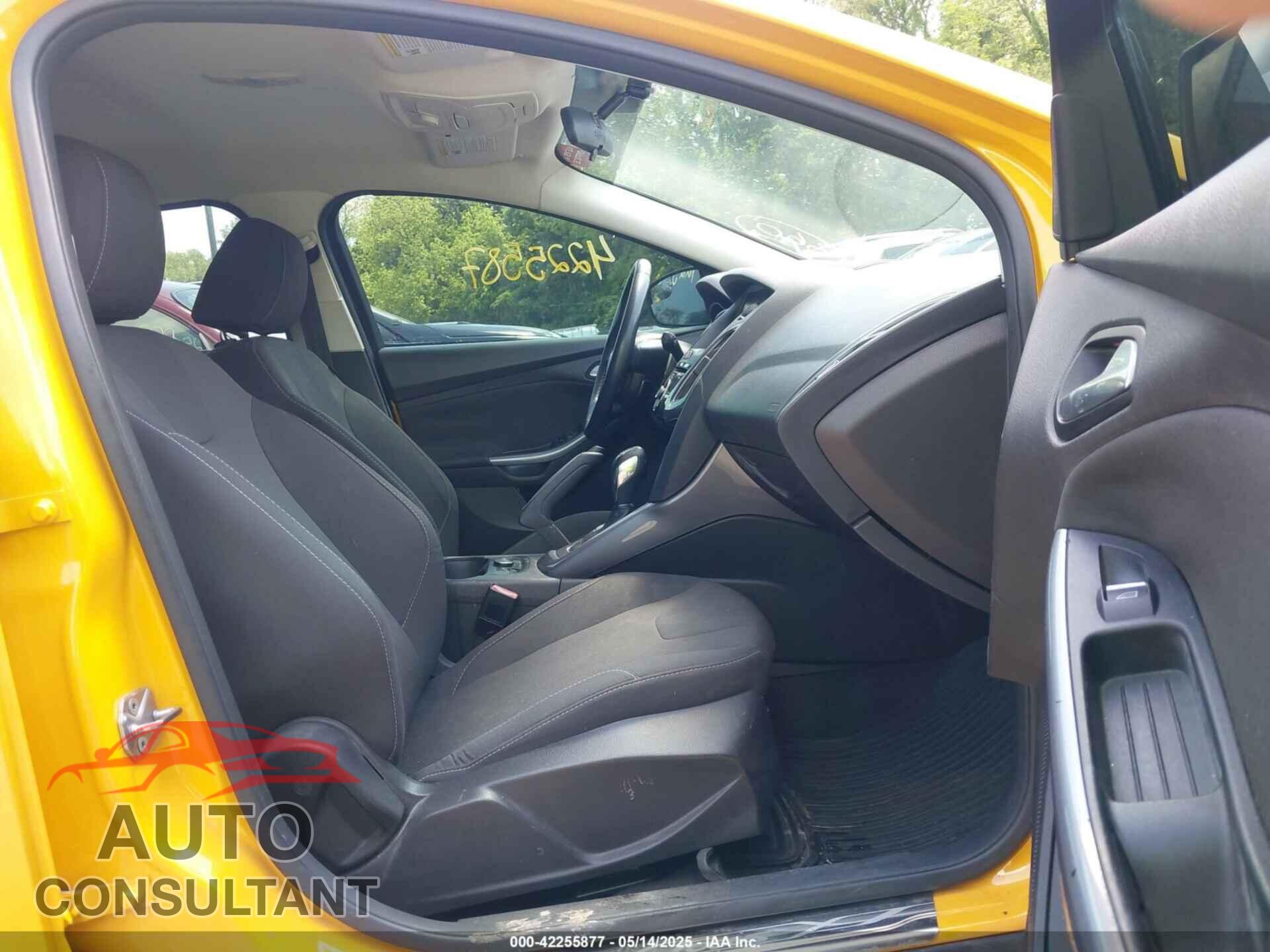 FORD FOCUS 2012 - 1FAHP3J25CL450803