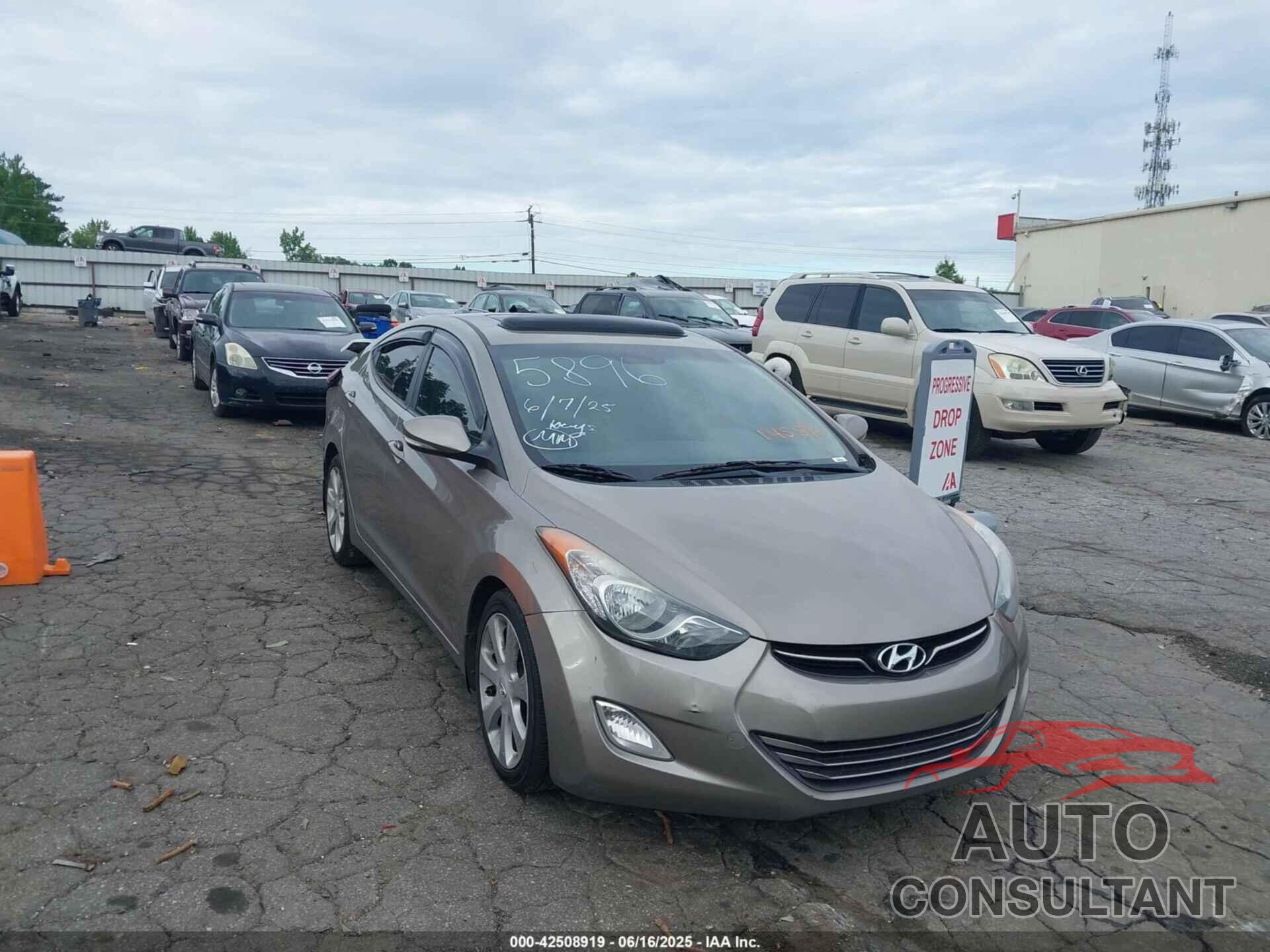 HYUNDAI ELANTRA 2012 - 5NPDH4AE0CH145896