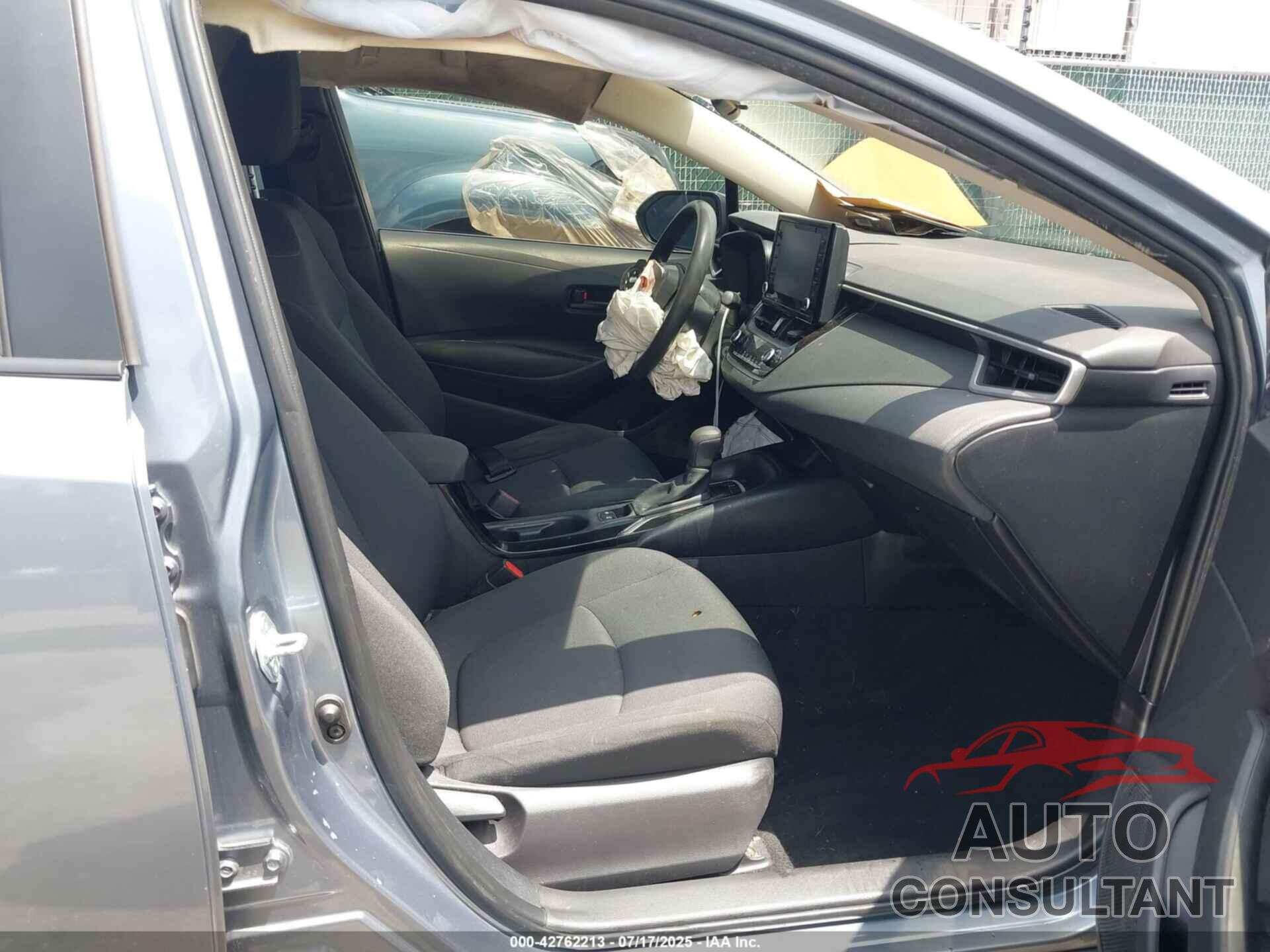 TOYOTA COROLLA 2022 - JTDEPMAE2NJ191926