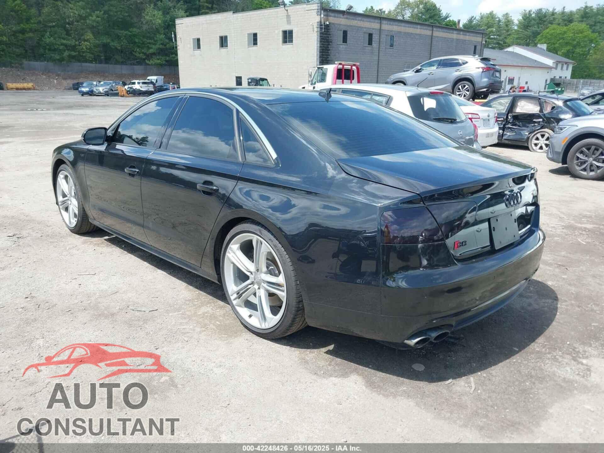 AUDI S8 2013 - WAUD2AFD0DN010609