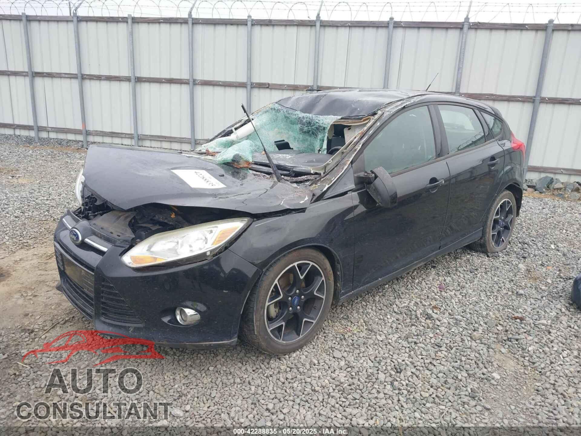 FORD FOCUS 2012 - 1FAHP3K21CL385219