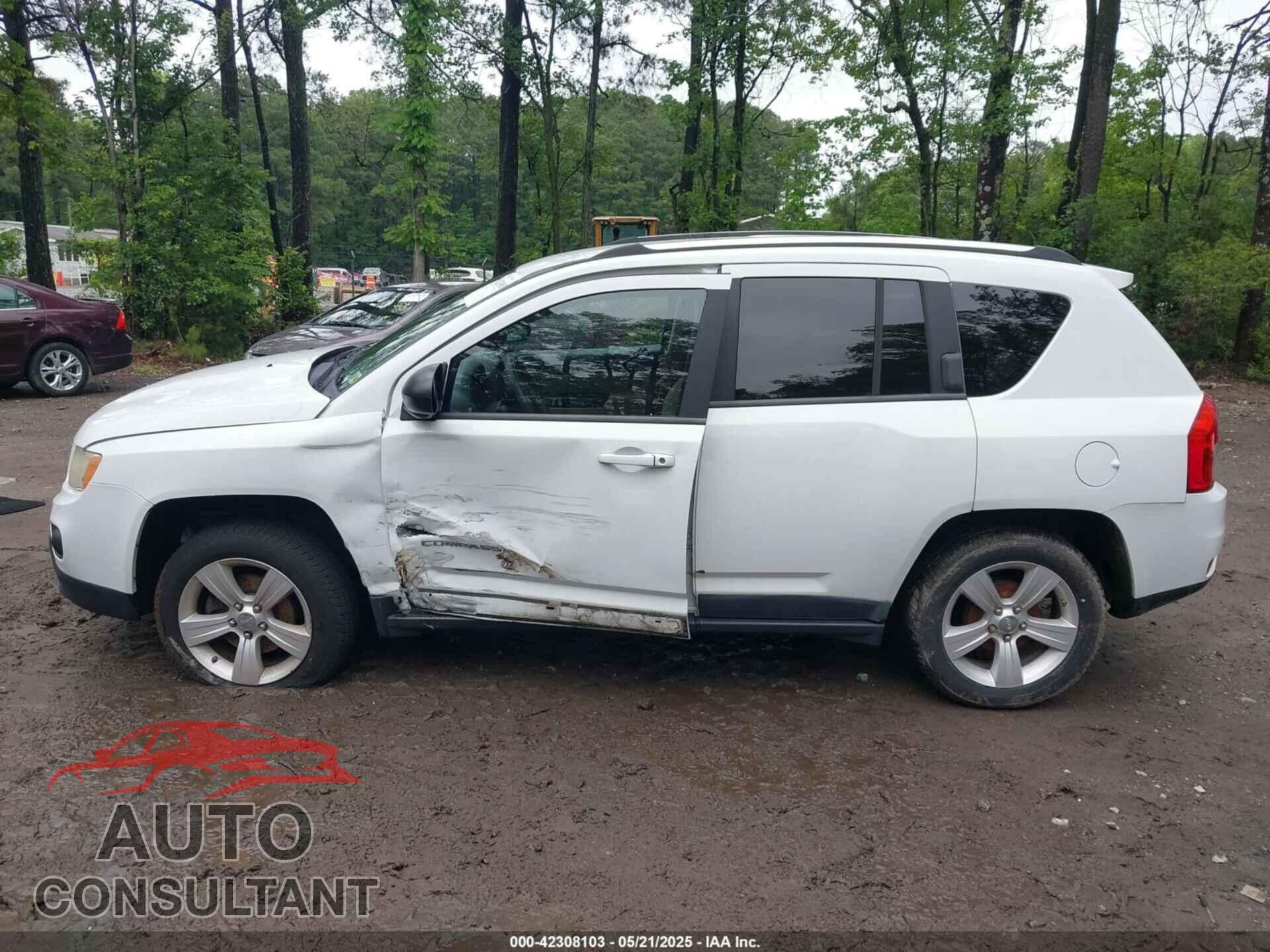 JEEP COMPASS 2011 - 1J4NT1FB4BD245580
