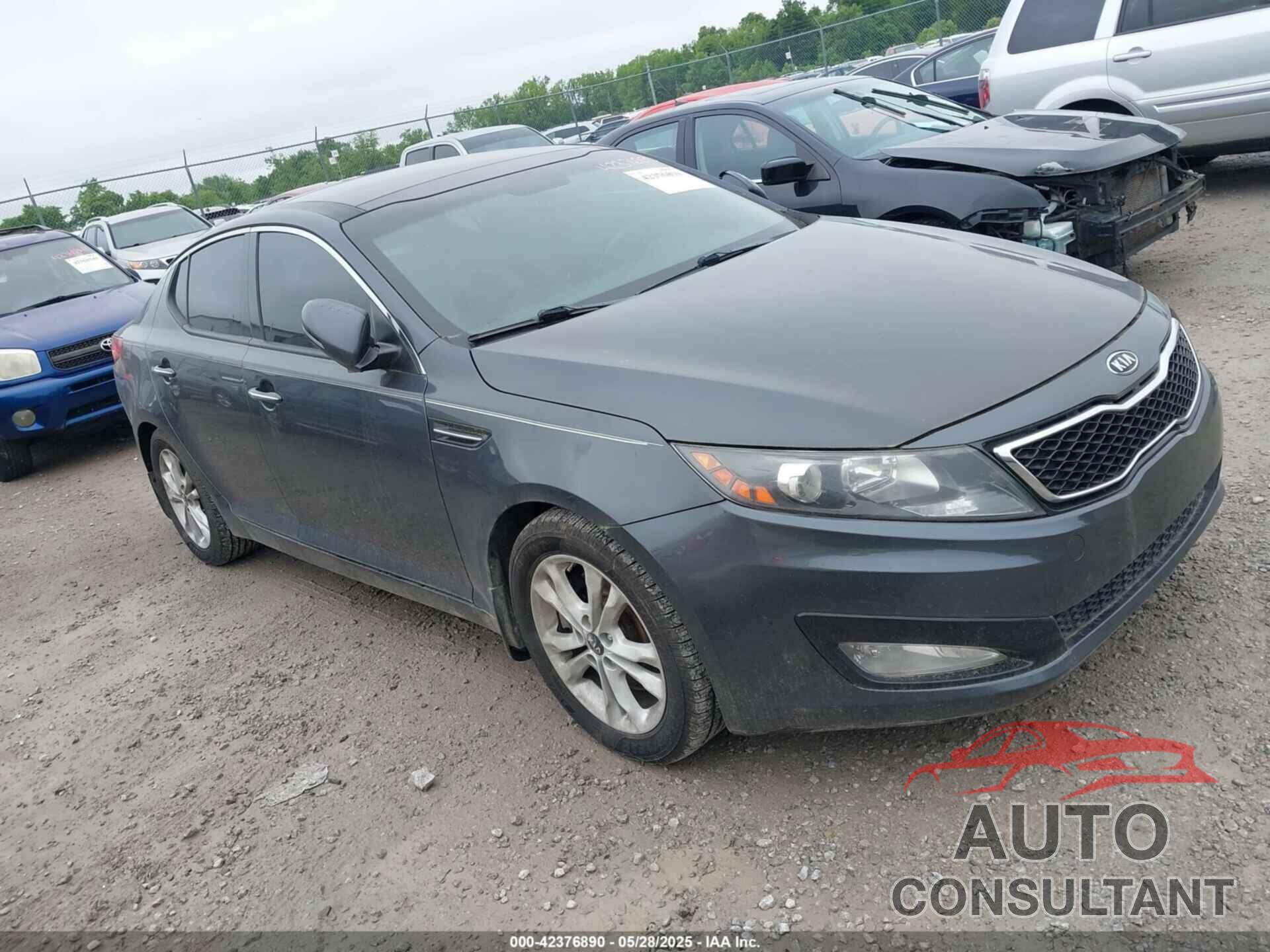KIA OPTIMA 2011 - KNAGN4A65B5149209