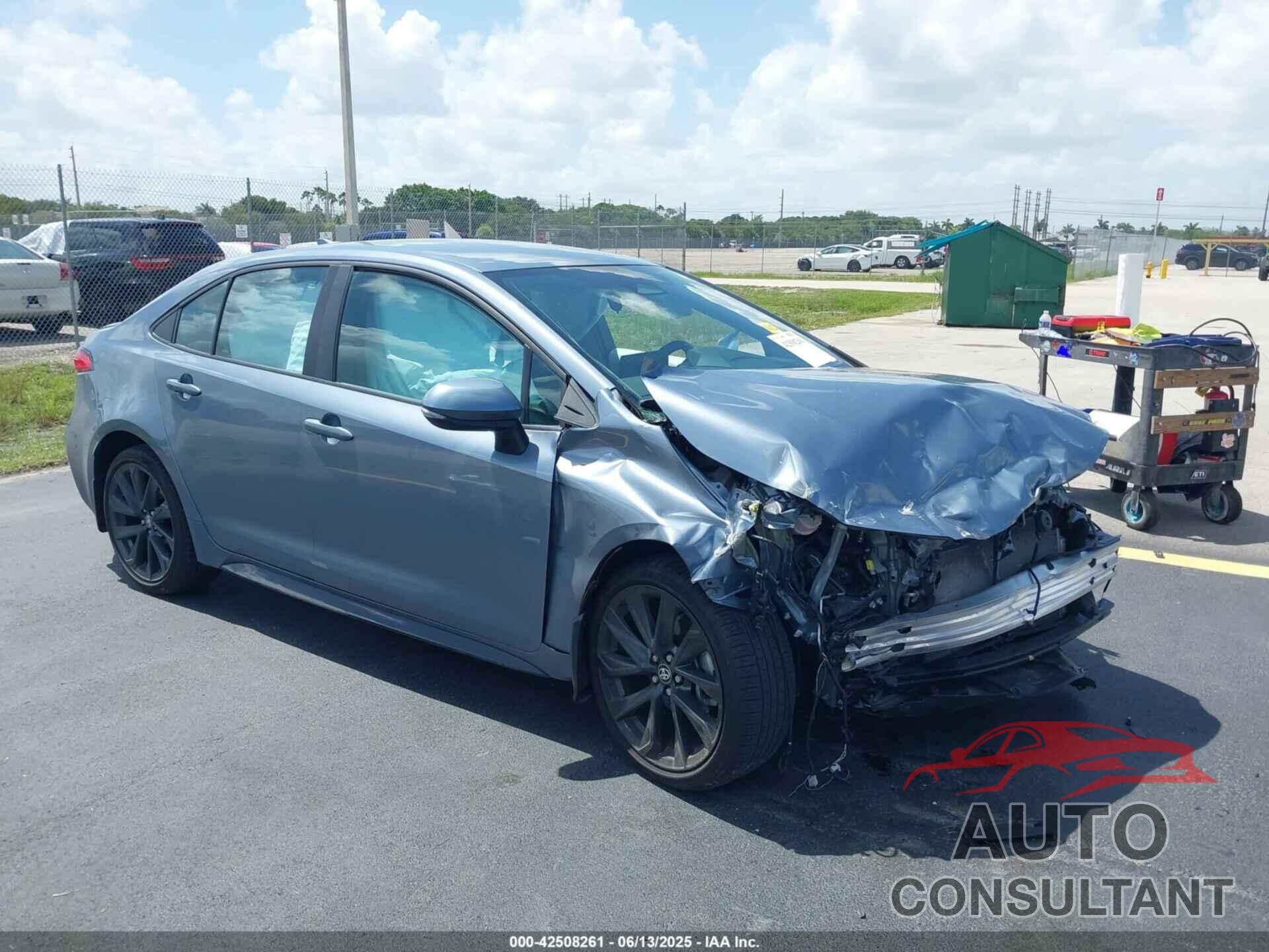 TOYOTA COROLLA 2024 - 5YFS4MCE4RP207165