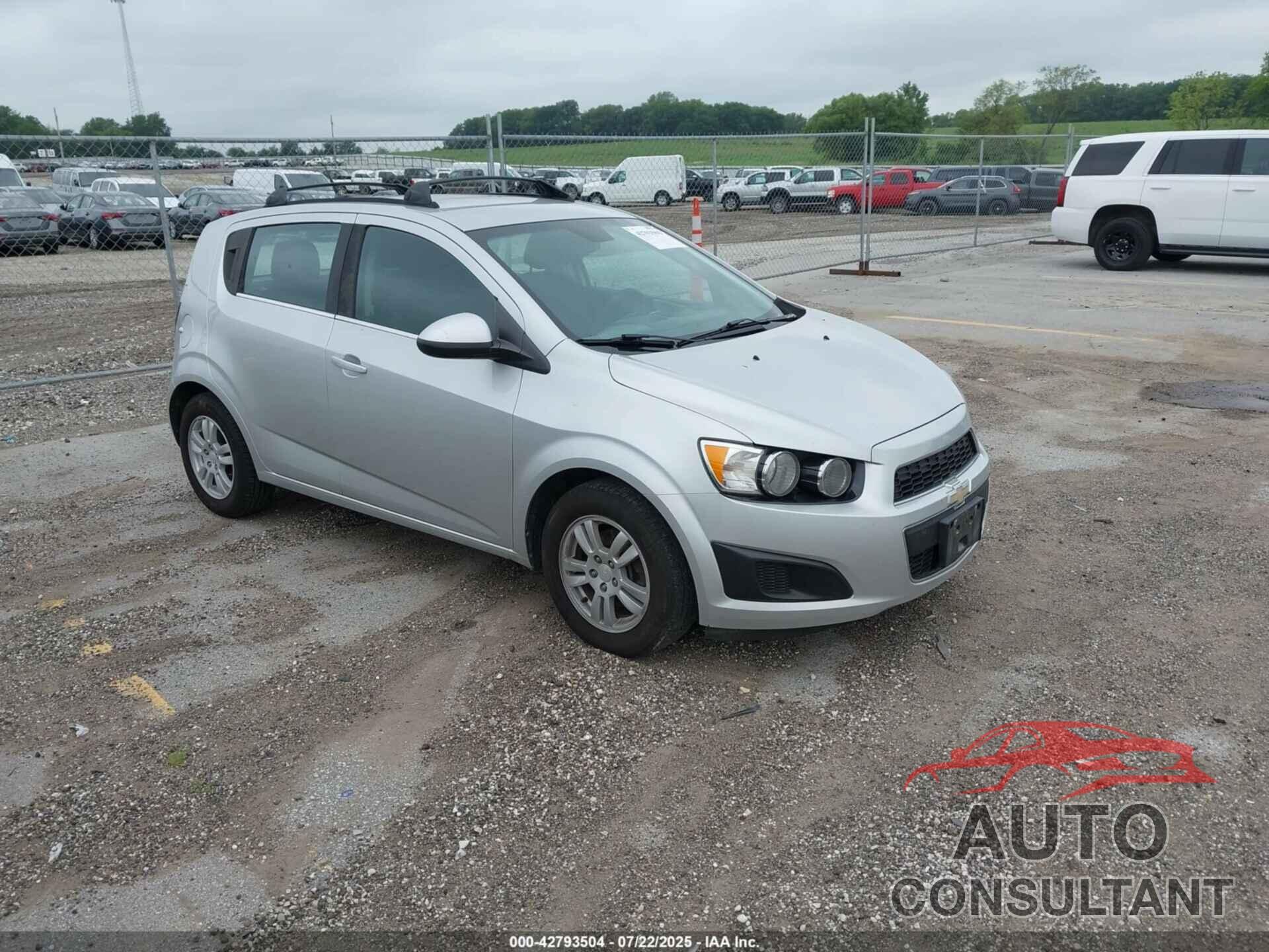 CHEVROLET SONIC 2012 - 1G1JD6SBXC4214090