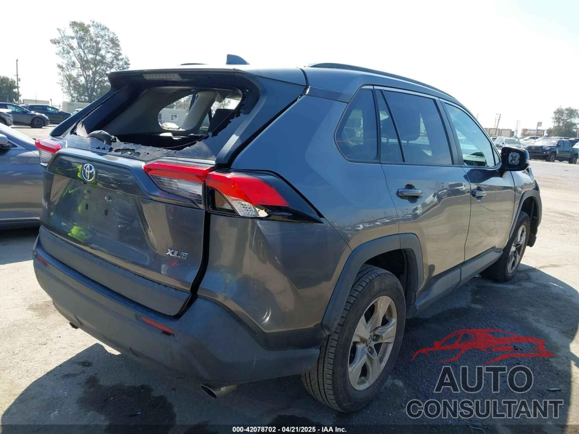 TOYOTA RAV4 2021 - 2T3W1RFV4MC126881