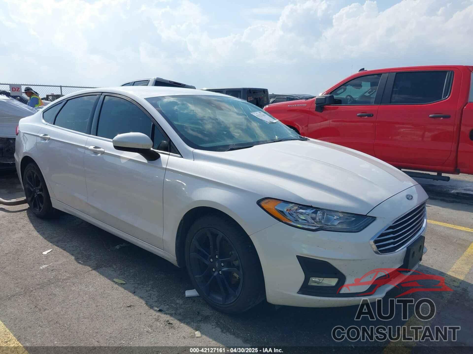FORD FUSION 2020 - 3FA6P0HD3LR161093