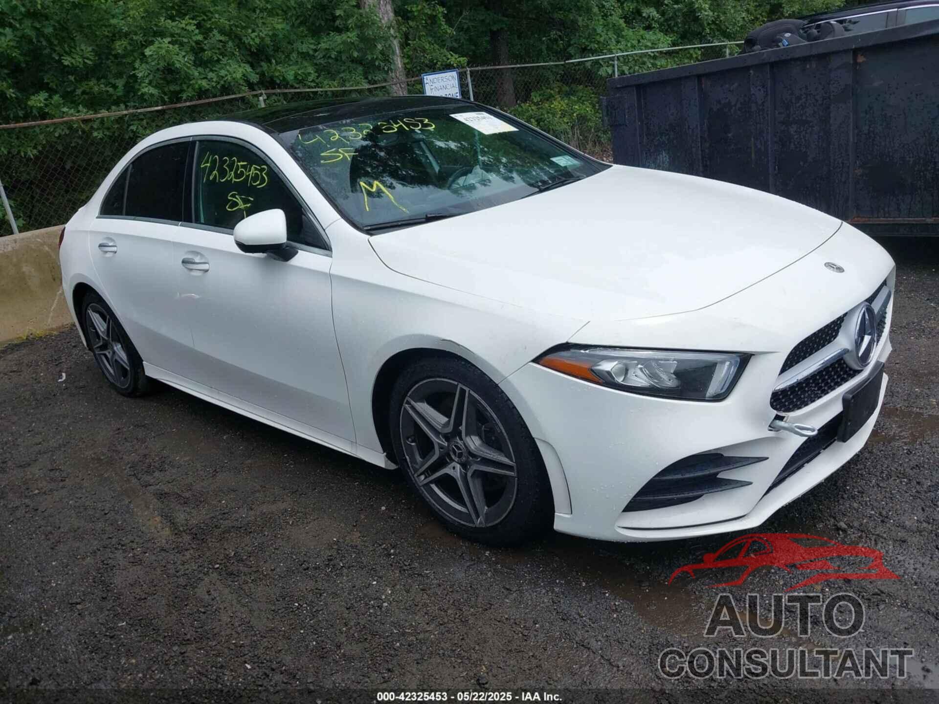 MERCEDES-BENZ A 220 2019 - WDD3G4FB1KW028940