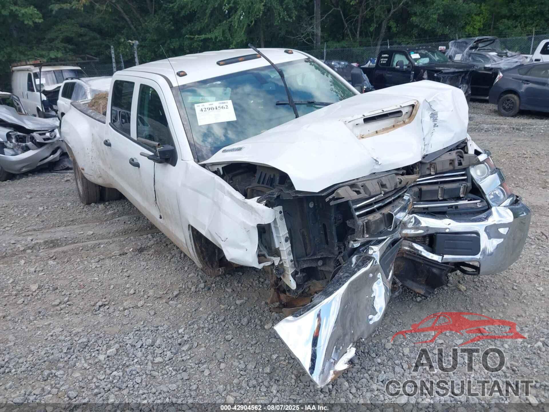 CHEVROLET SILVERADO 3500HD 2018 - 1GC4KYCY8JF171864