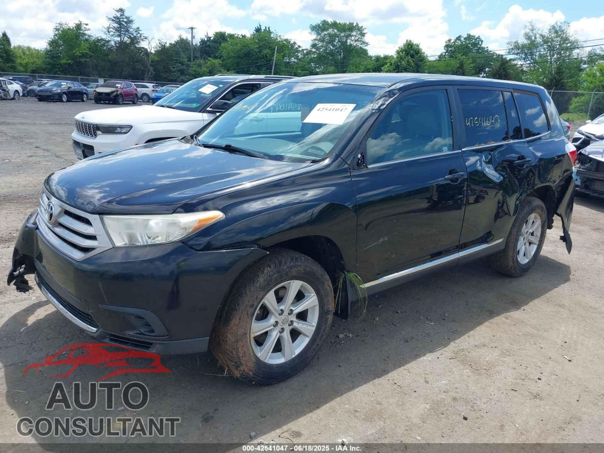 TOYOTA HIGHLANDER 2013 - 5TDBK3EH8DS178552