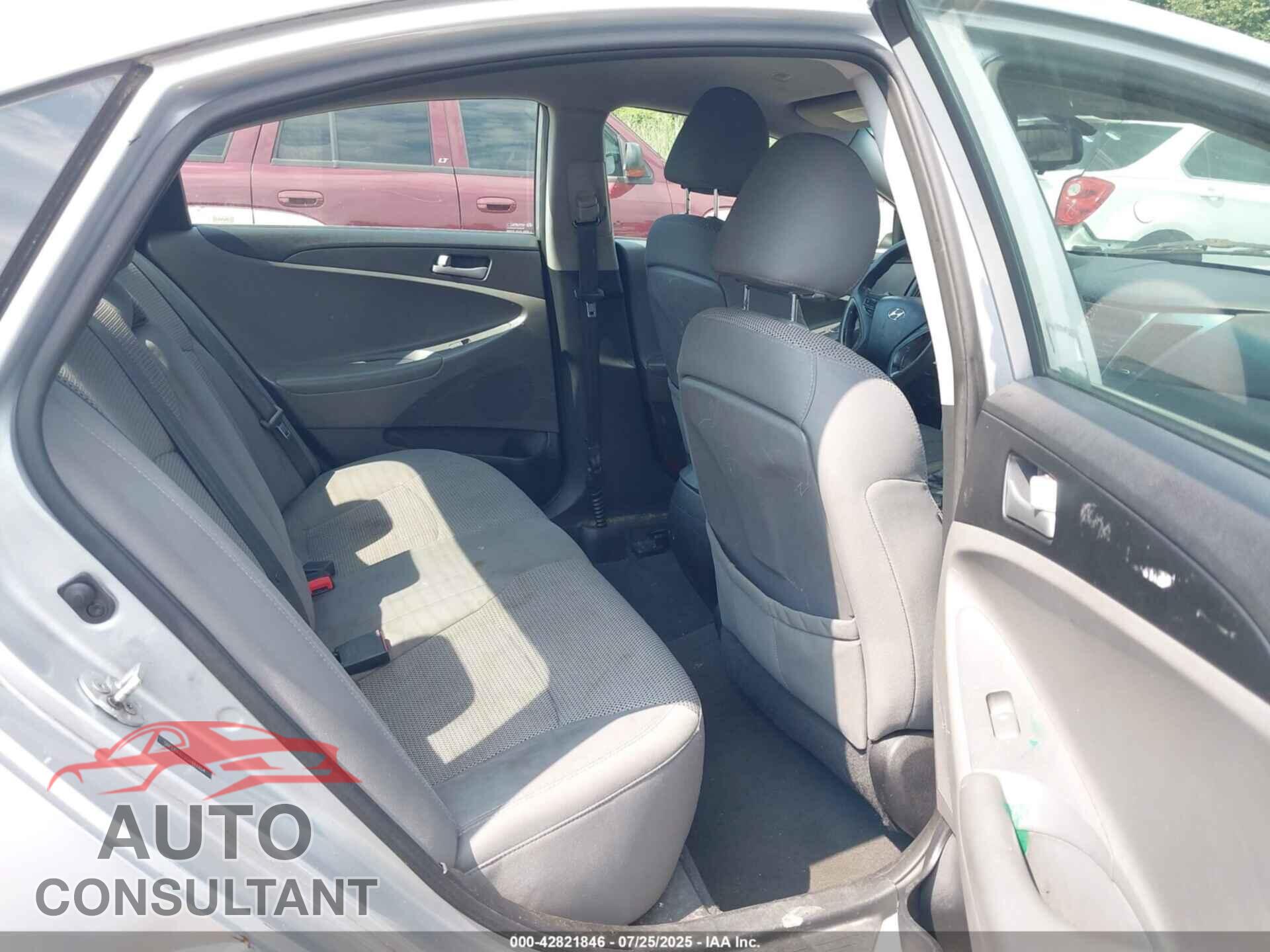 HYUNDAI SONATA 2012 - 5NPEB4AC5CH444854