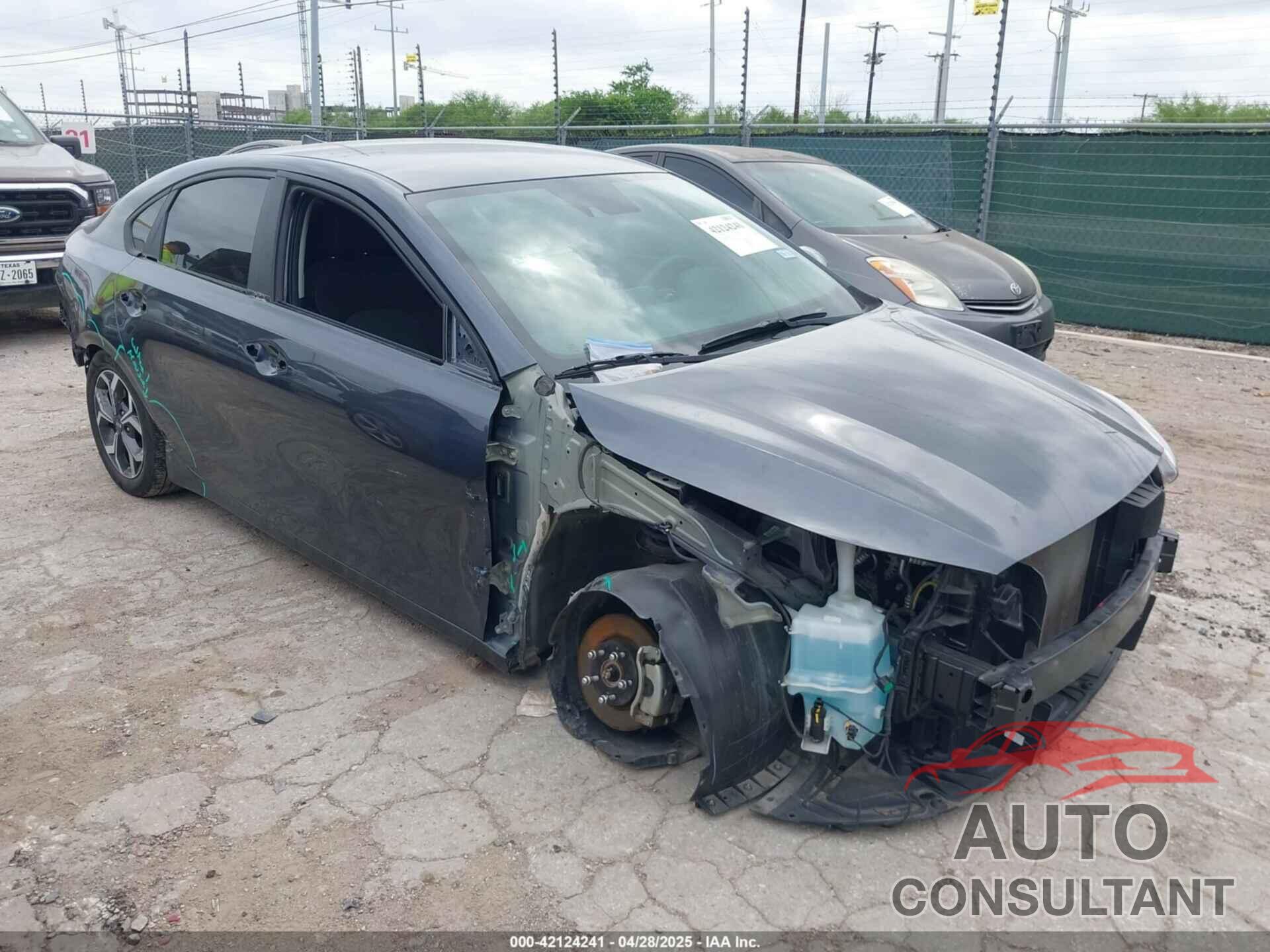 KIA FORTE 2021 - 3KPF24AD8ME404965