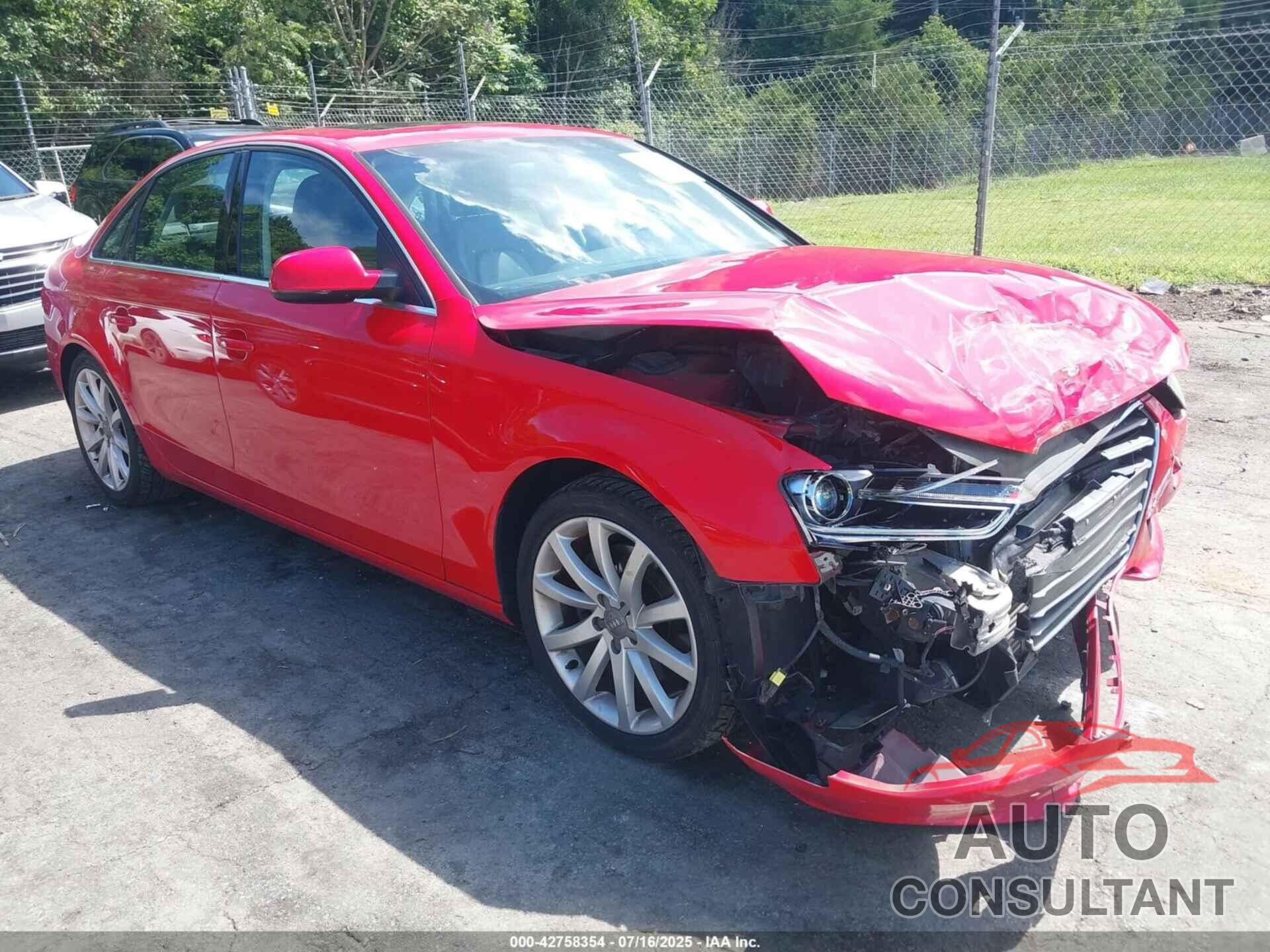 AUDI A4 2013 - WAUFFAFL2DN040425