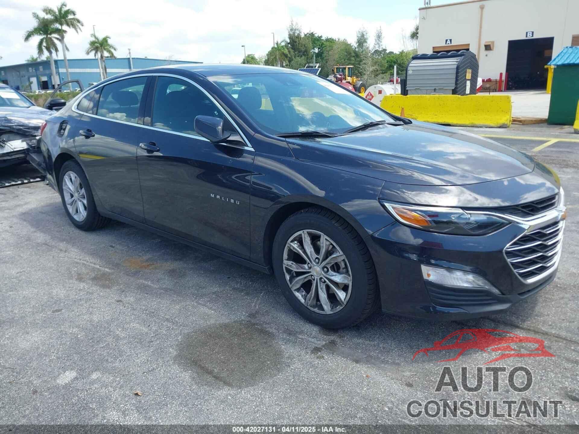 CHEVROLET MALIBU 2023 - 1G1ZD5ST4PF244105