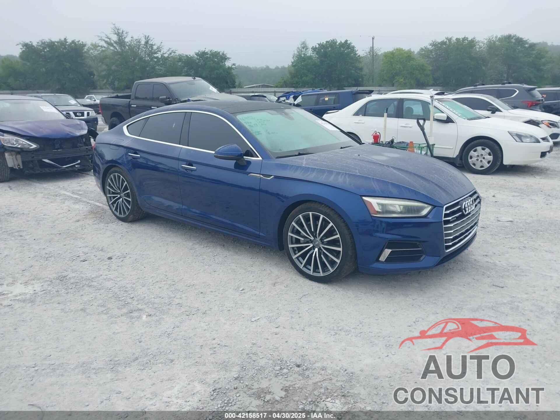 AUDI A5 2018 - WAUBNCF51JA010348