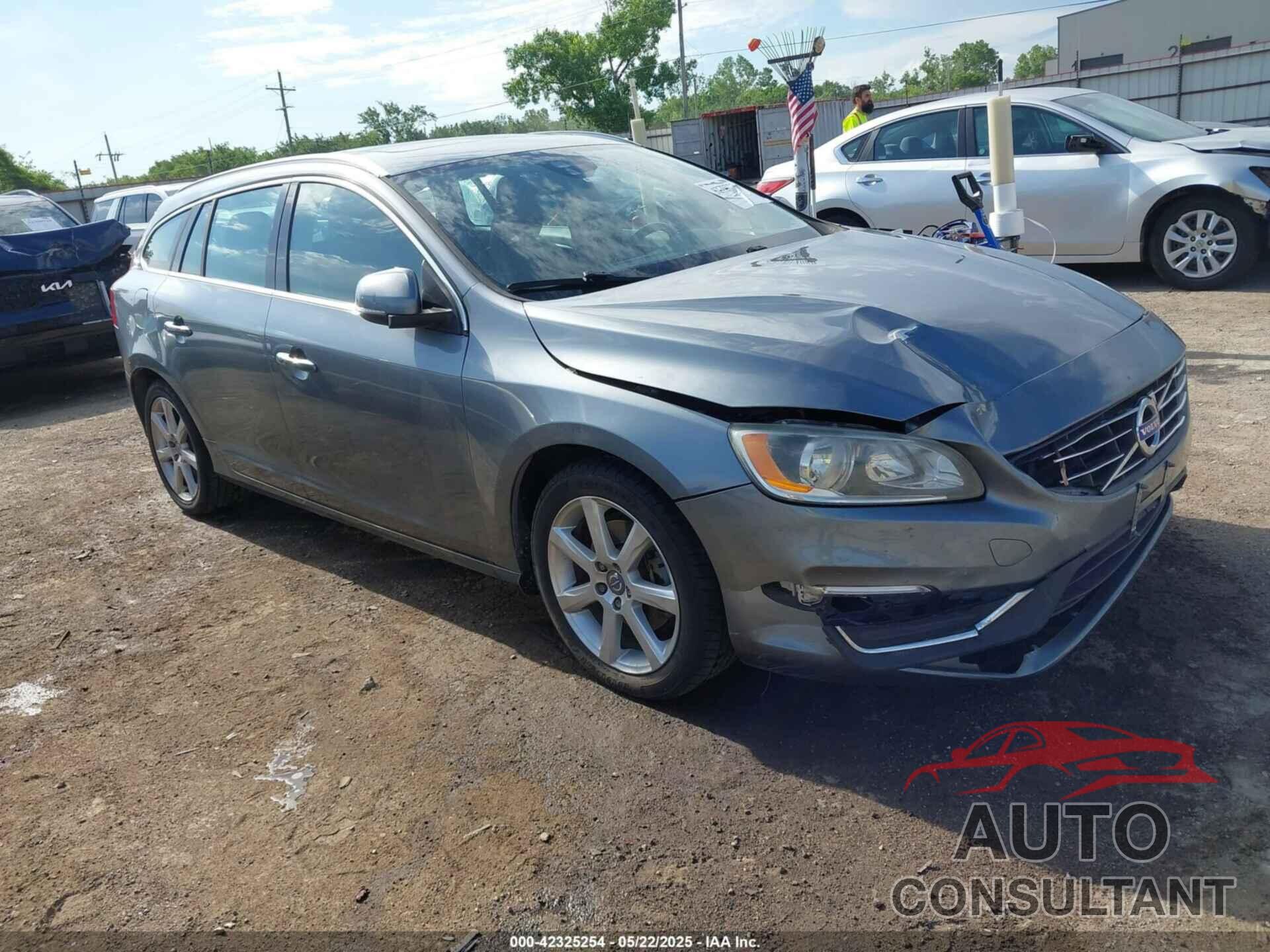 VOLVO V60 2017 - YV140MEK1H1334461