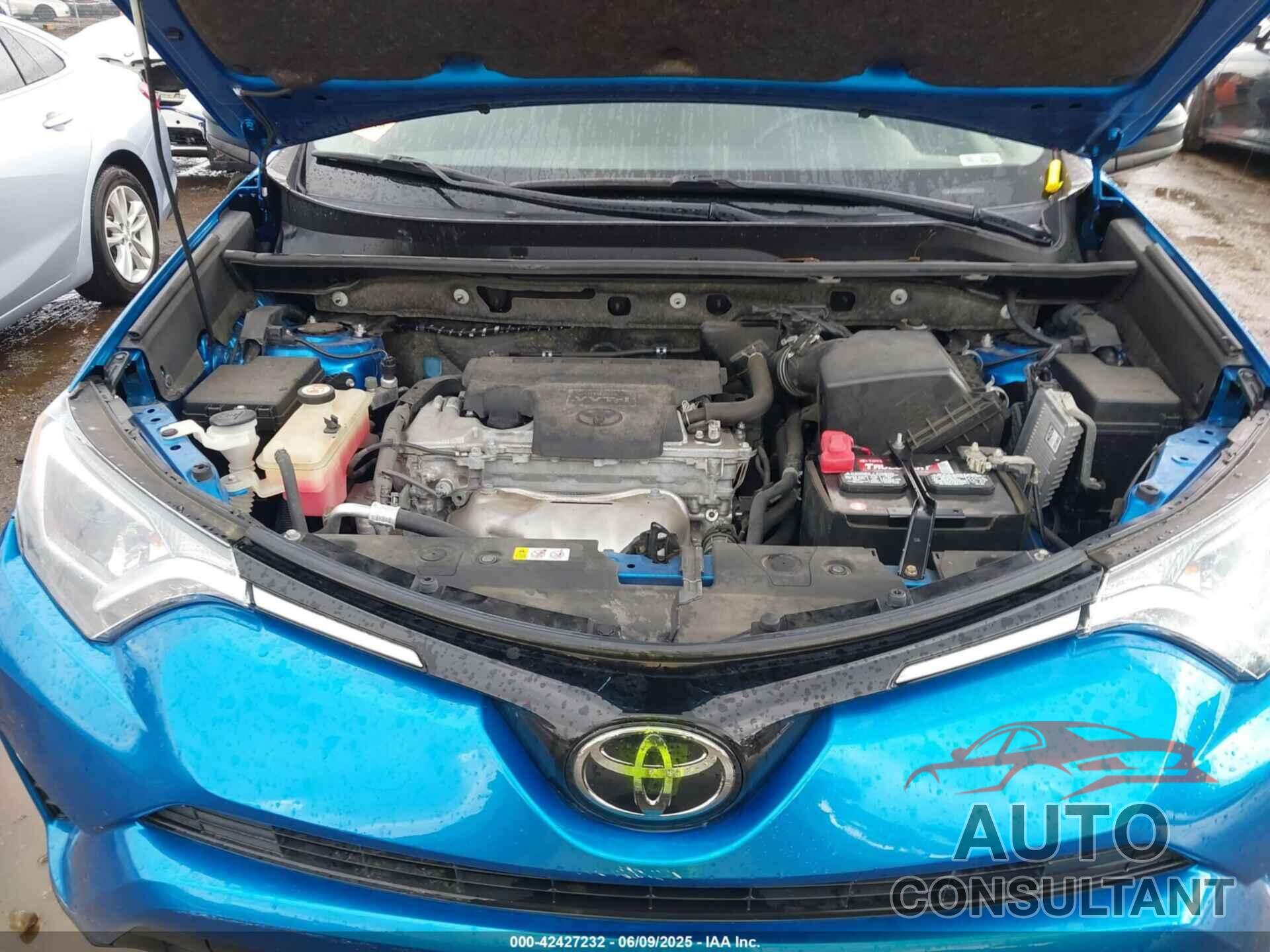 TOYOTA RAV4 2018 - JTMZFREV4JJ195076