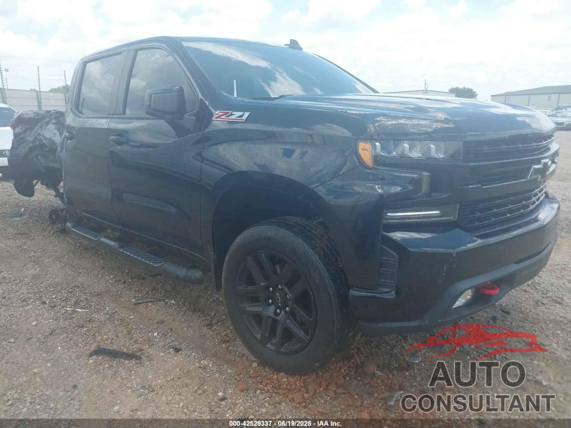 CHEVROLET SILVERADO 1500 2020 - 1GCPYFEL3LZ325450