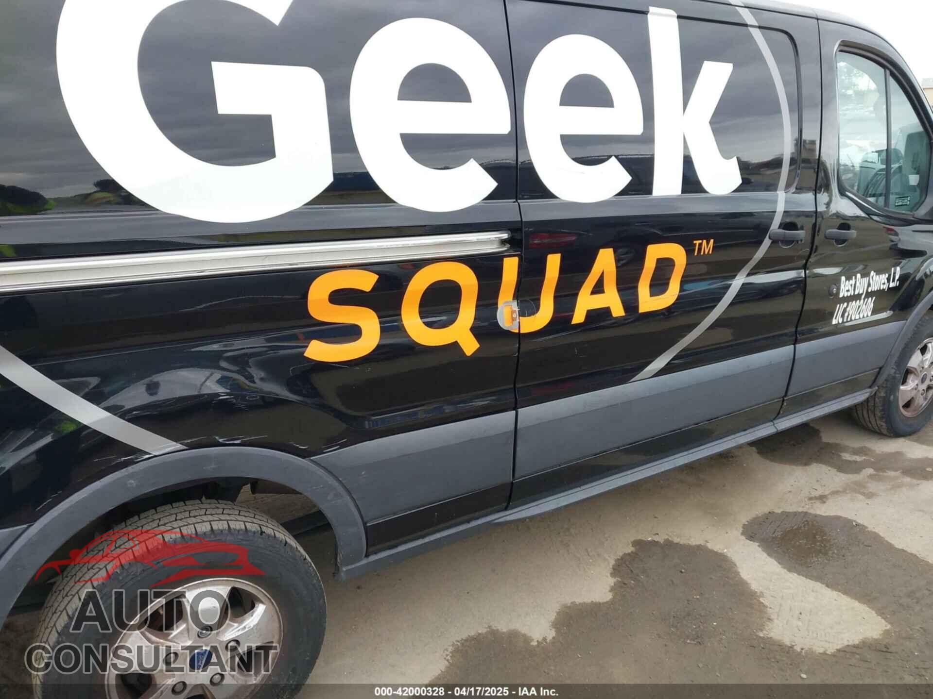 FORD TRANSIT-250 2017 - 1FTYR2YM2HKB57718
