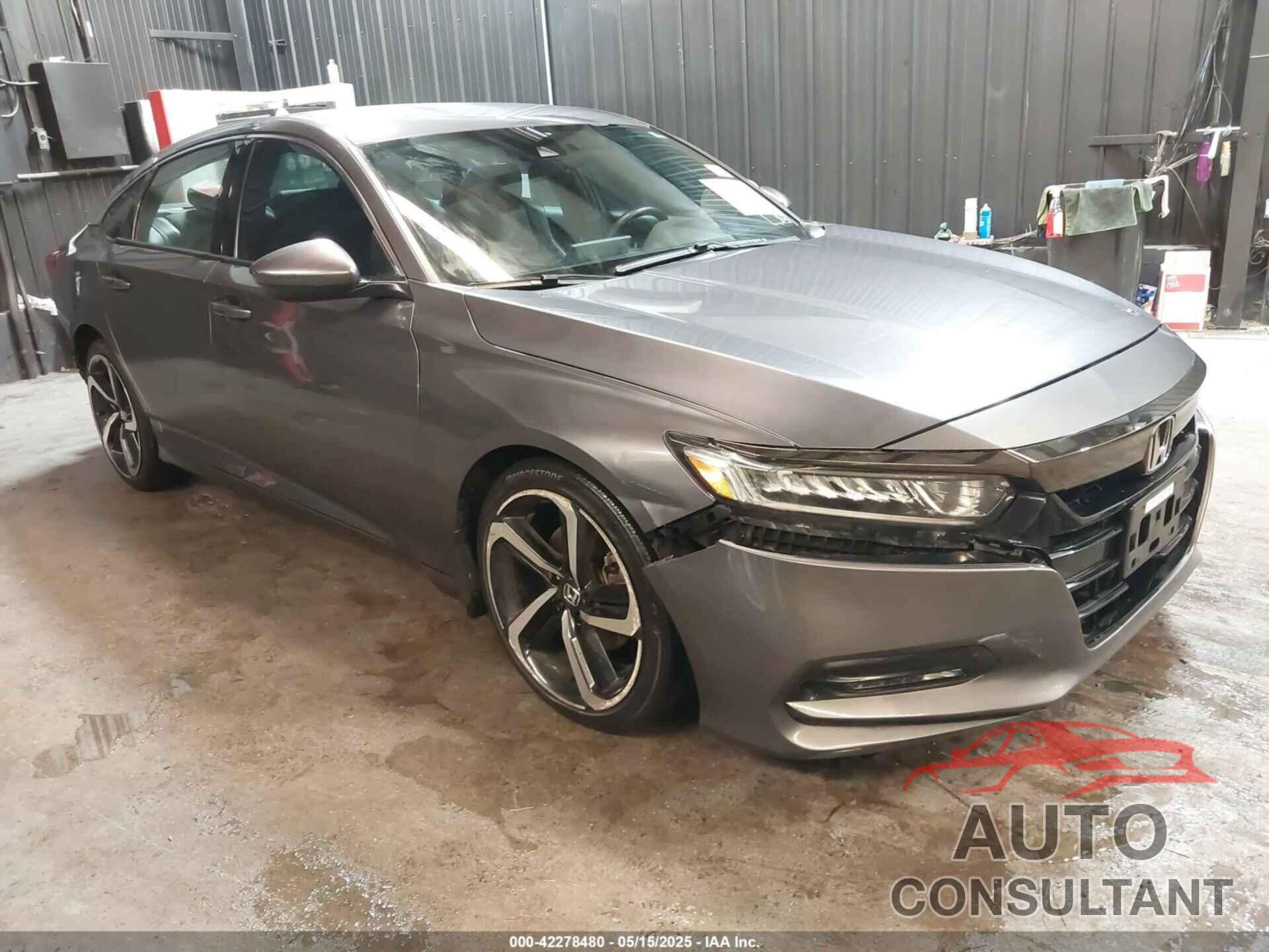 HONDA ACCORD 2018 - 1HGCV1F33JA036266